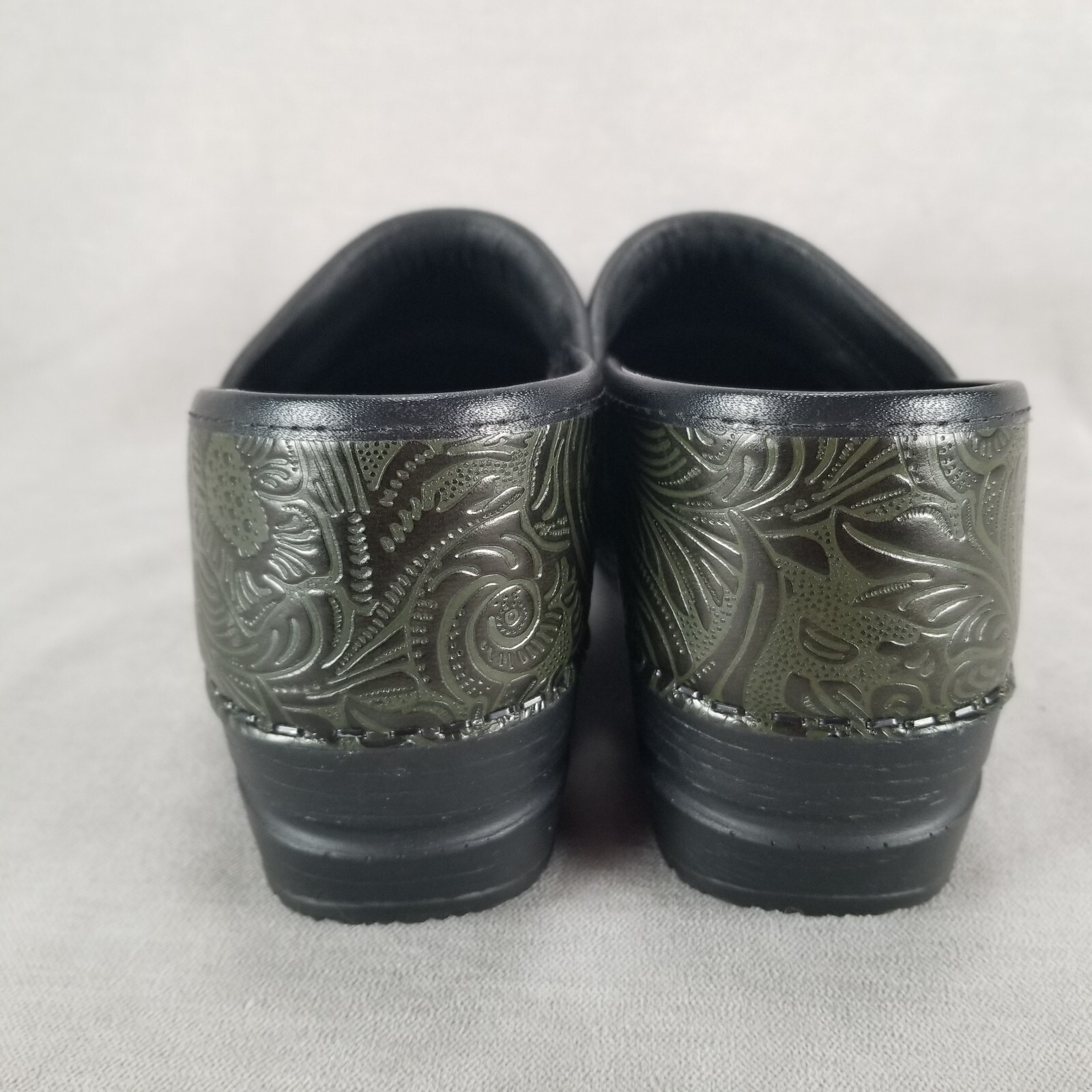 Sanita The Original Danish Clog Women’s Shoes Size Eu 38 US 6.5-7 Green Leather
