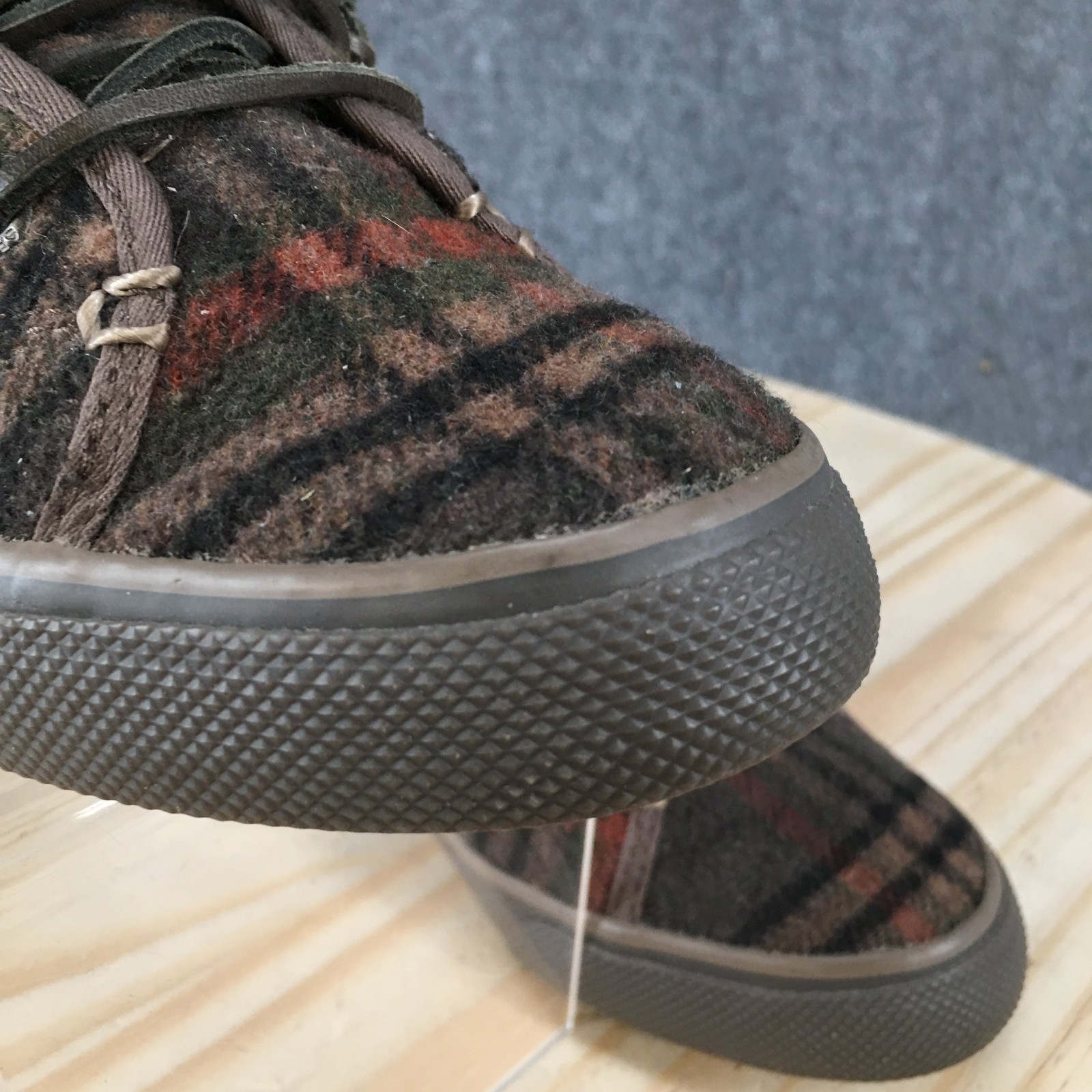 Sperry Seacoast Isle Plaid Shoes Womens 8.5 M Slip On Sneakers Brown STS96986