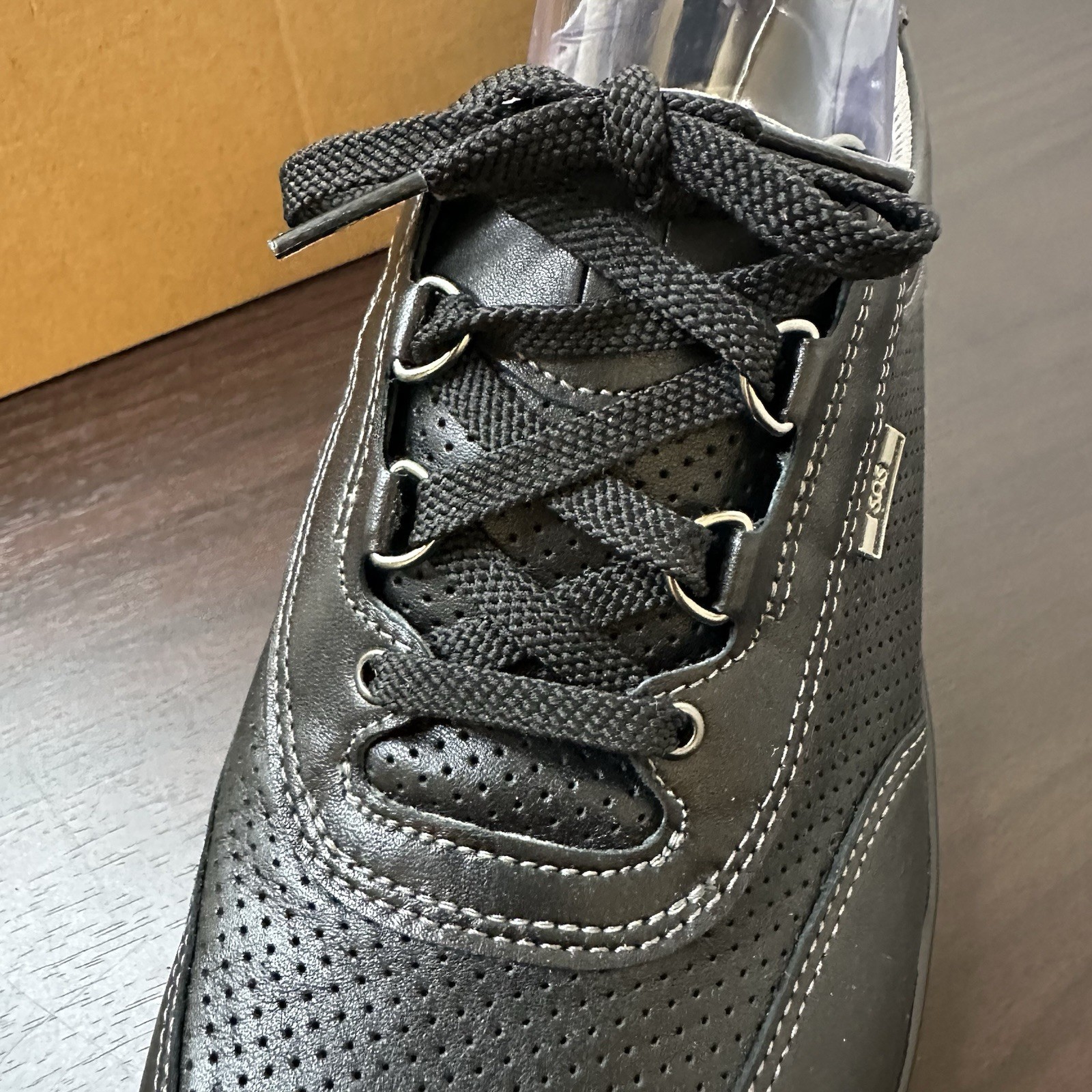 SAS Sporty Lux Black Leather Perforated Lace-Up Casual Comfort Sneakers 10.5 W