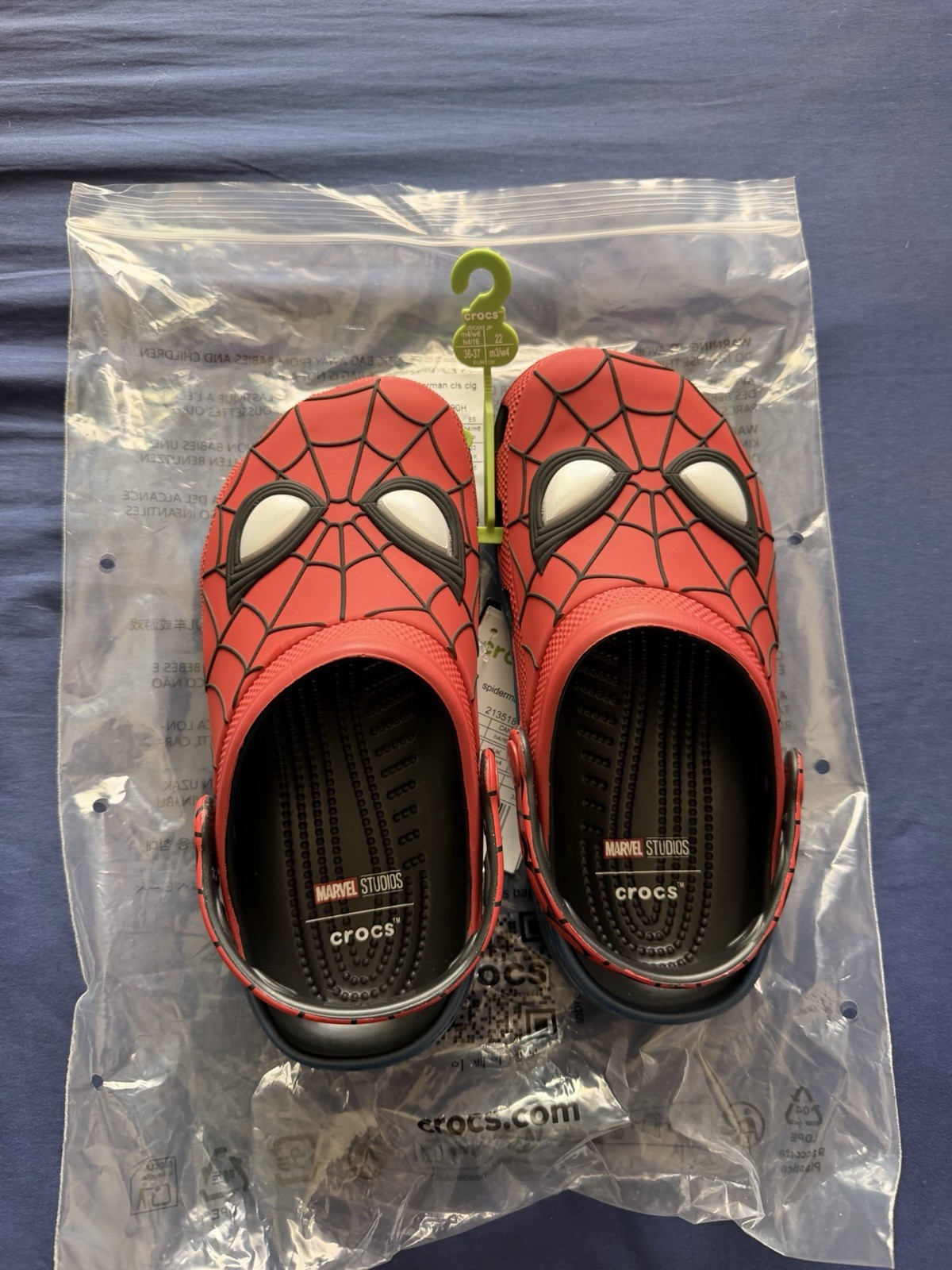 Crocs Spider-Man Neo Classic Clogs MARVEL USA Women Size 6