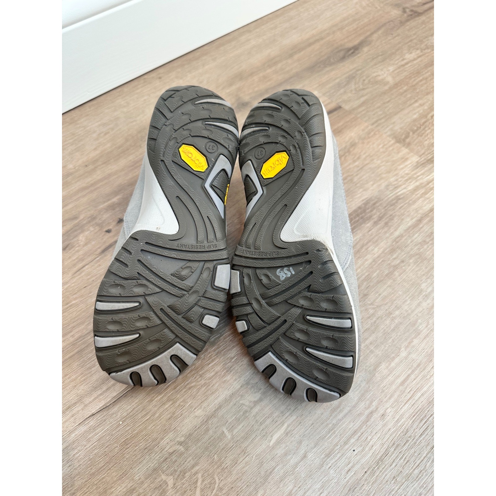 Dansko Patti Suede Slip On Shoes Women 37 Gray Vibram Waterproof Walking Clogs
