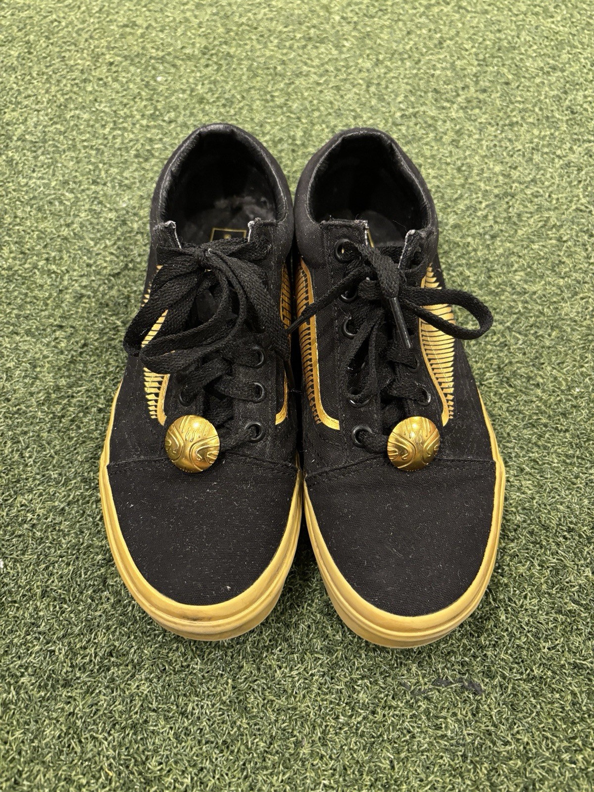 Vans Old Skool Harry Potter Golden Snitch sneakers Black GoldMen’s 5.5 Women’s 7