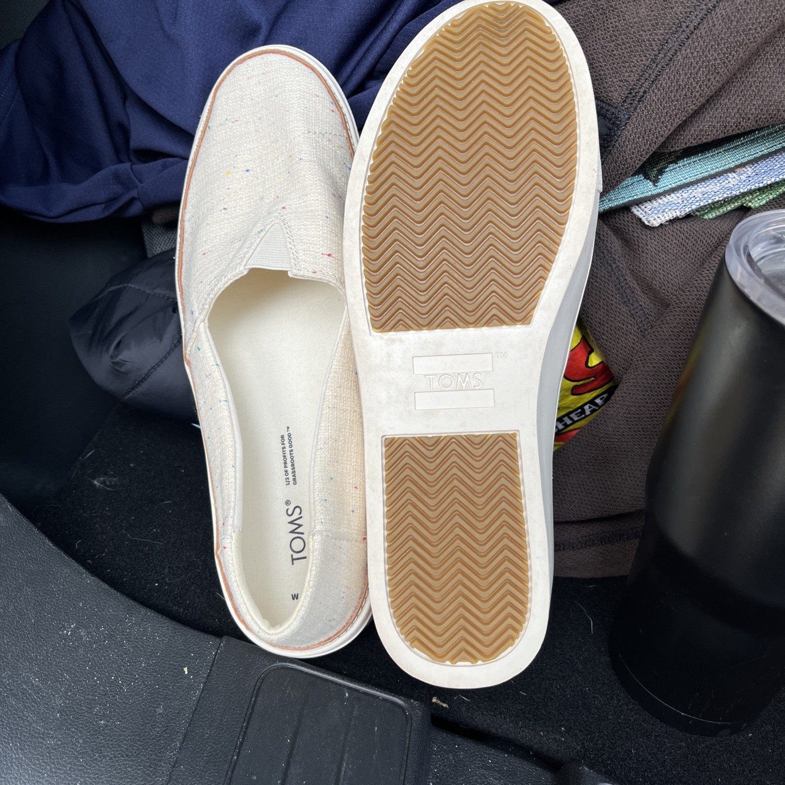 Tom’s Parker Natural Slip-on Shoes Size 9M Women’s