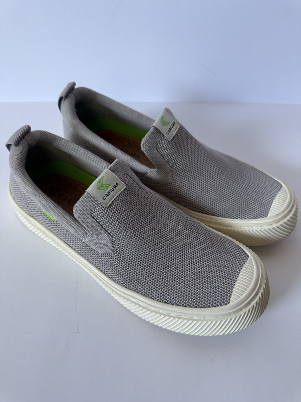 Cariuma IBI Slip-On Shoes Women’s 6.5 Gray Knit Sustainable Casual Comfort