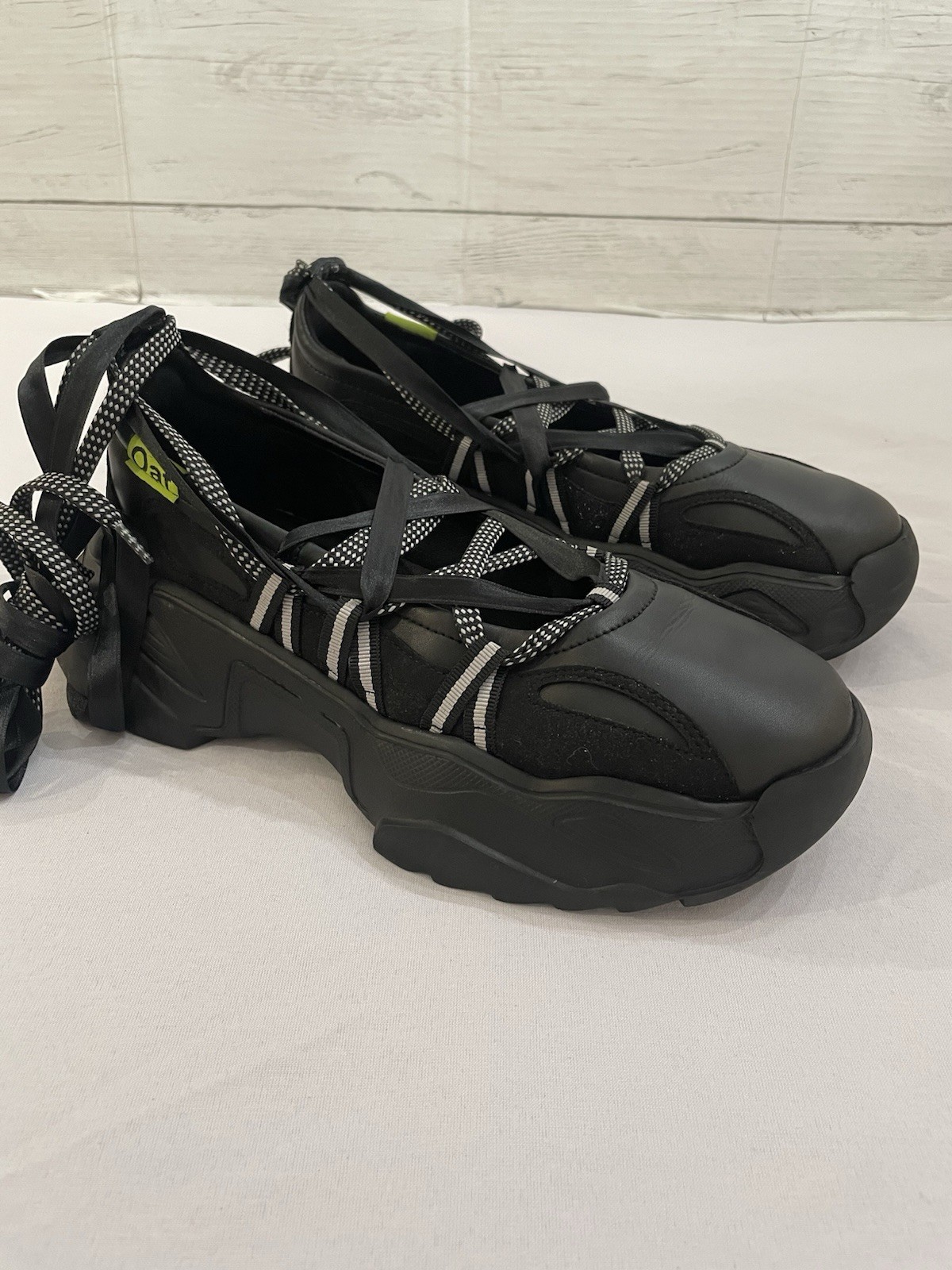 Lazy Oaf Happy Sad Lace Up Ballet Women’s Sneakers Shoes Size 40 EU 9 US Black