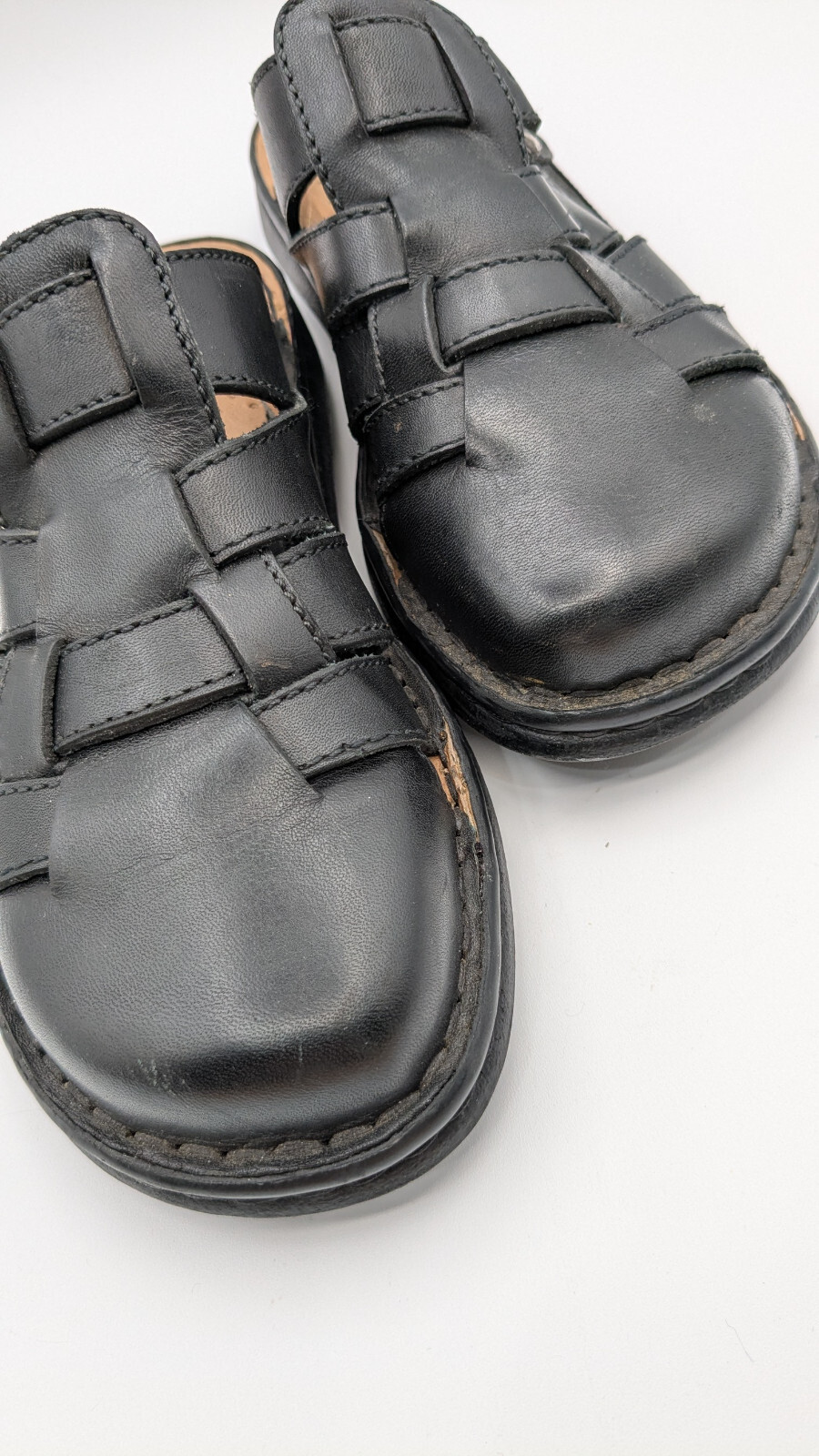 Born Black Leather Clogs Hand Crafted Woven Silver Buckle Made in Mexico Size 6