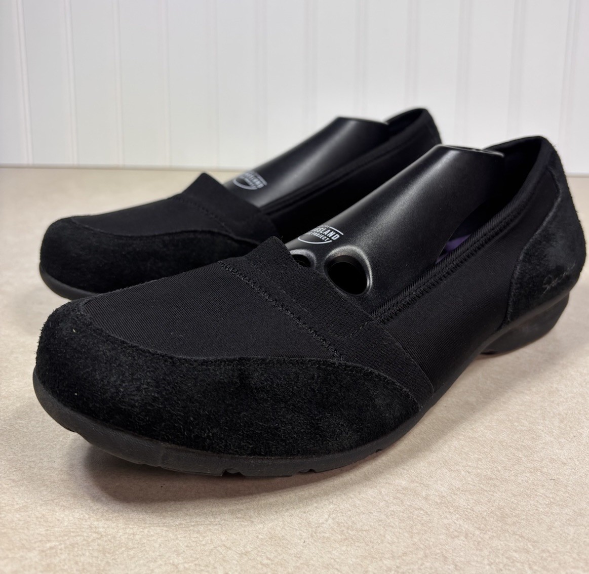 Skechers Relaxed Fit Womens Size 9 Black Suede/Fabric Memory Foam Slip On 48988