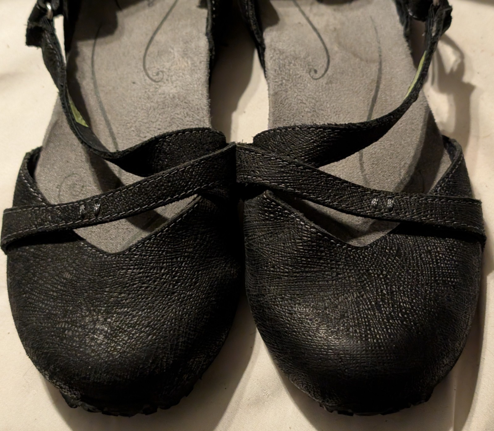 Ahnu Teva Tullia Women’s Sz 6.5 Mary Jane Yoga Flats Black Strappy Arch Support