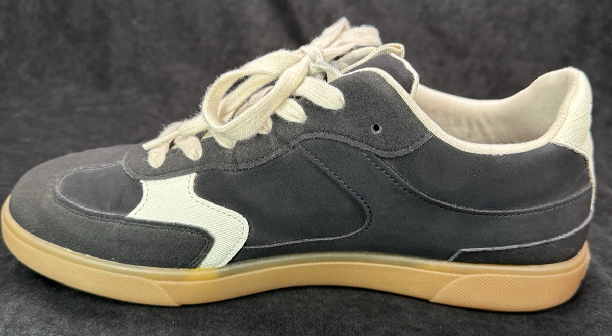 Blowfish Malibu Tastic Lace Up Sneakers Black Faux Suede Womens Size 10 EUR 40.5