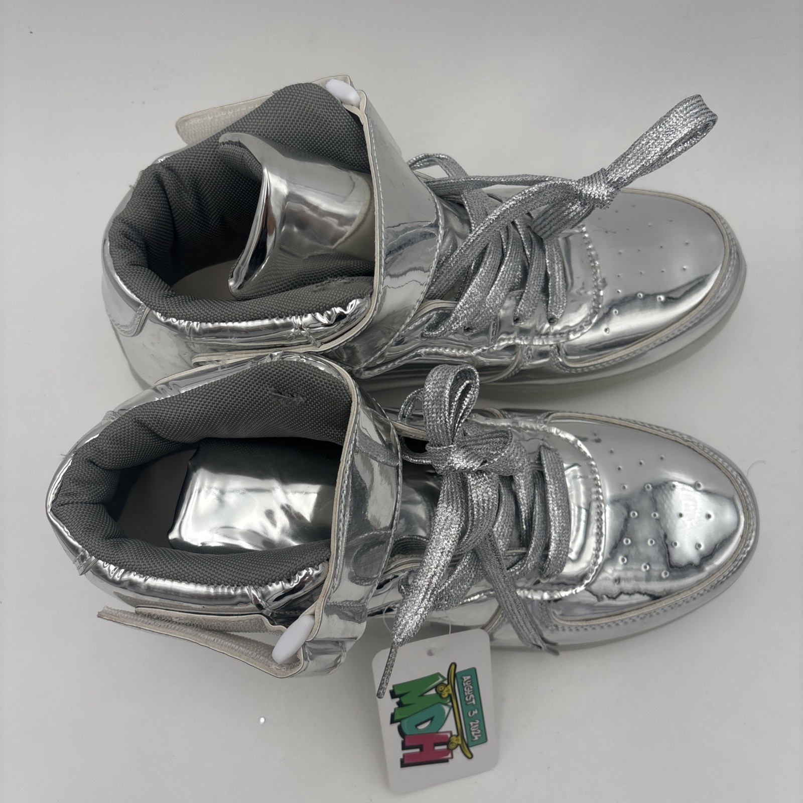 NEW! Odema LED Shoes High Top Sneaker Women’s Shoes Size 10.5 Med, Silver