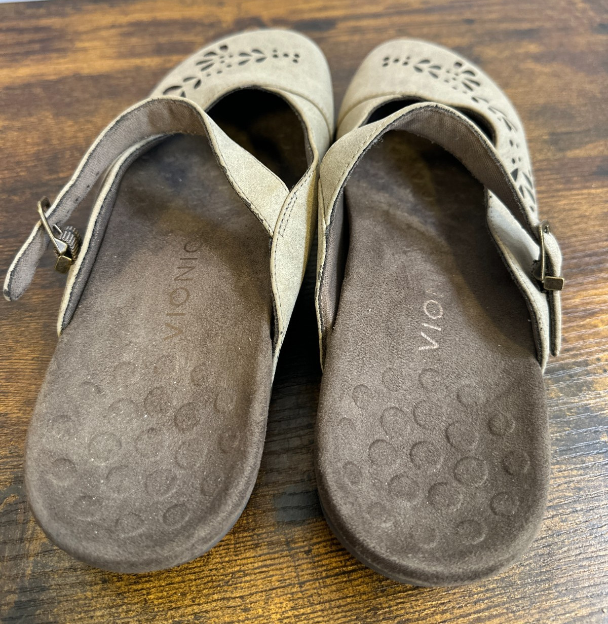 Vionic Rest Midway Mary Jane Mules Taupe Laser Cut Floral Orthotic Shoes Size 8