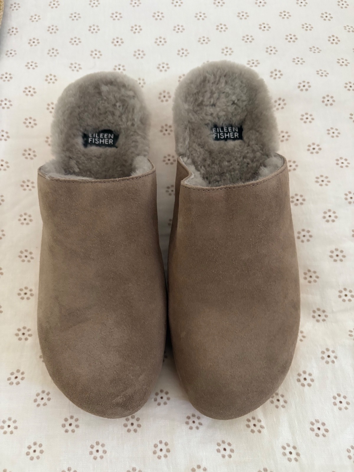 Eileen Fisher Suede Shearling Wood Heel Clogs Shoes Size 9M Light Brown NIB