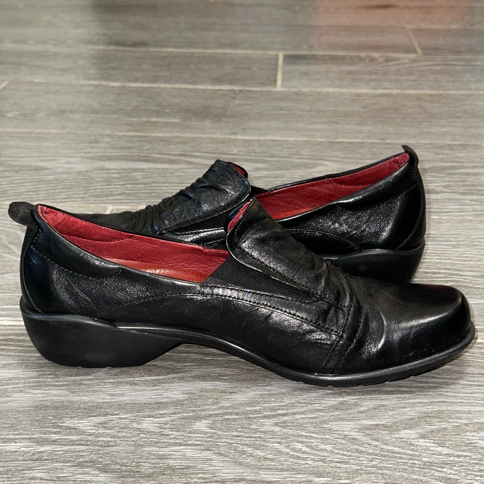 Romika Cassie Wrinkled Black Slip-On Leather Shoes Comfort Low Heel Women’s 40