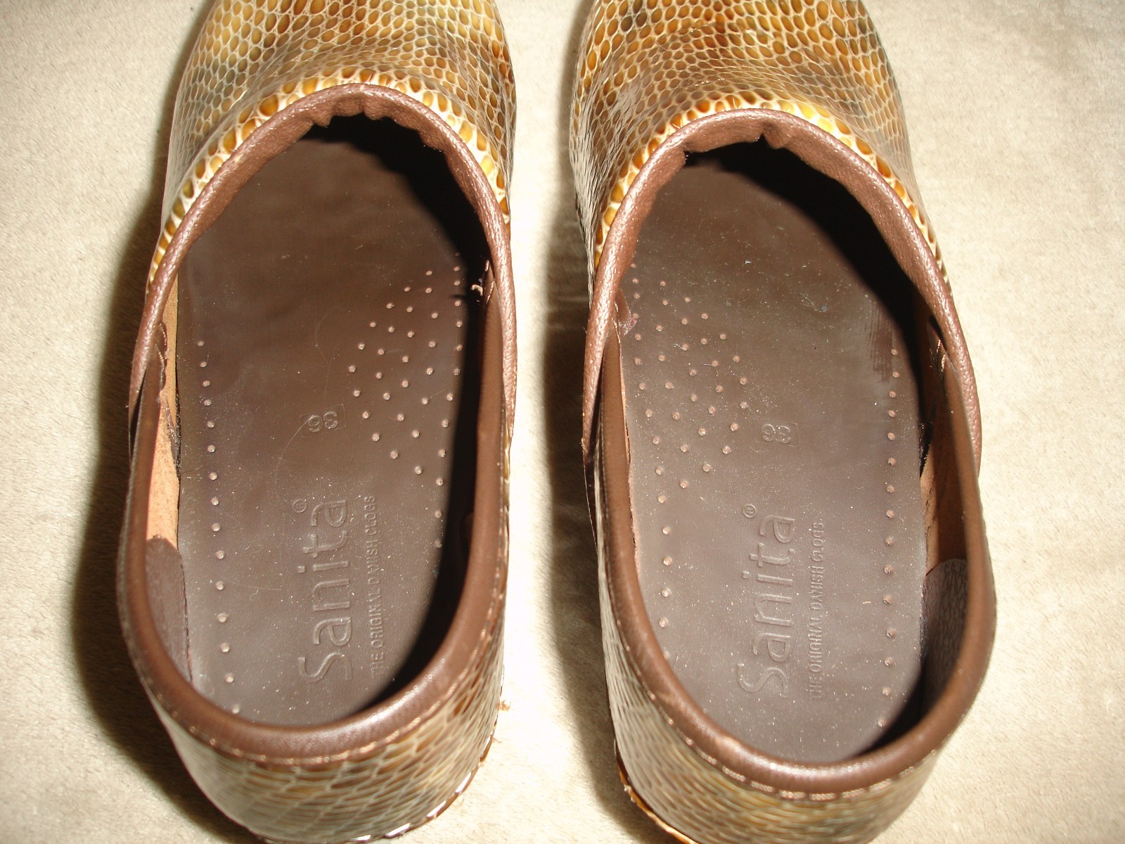 Sanita The Original Danish Clog Ladies Slip On Shoes Snakeskin Print EU 38 US 7