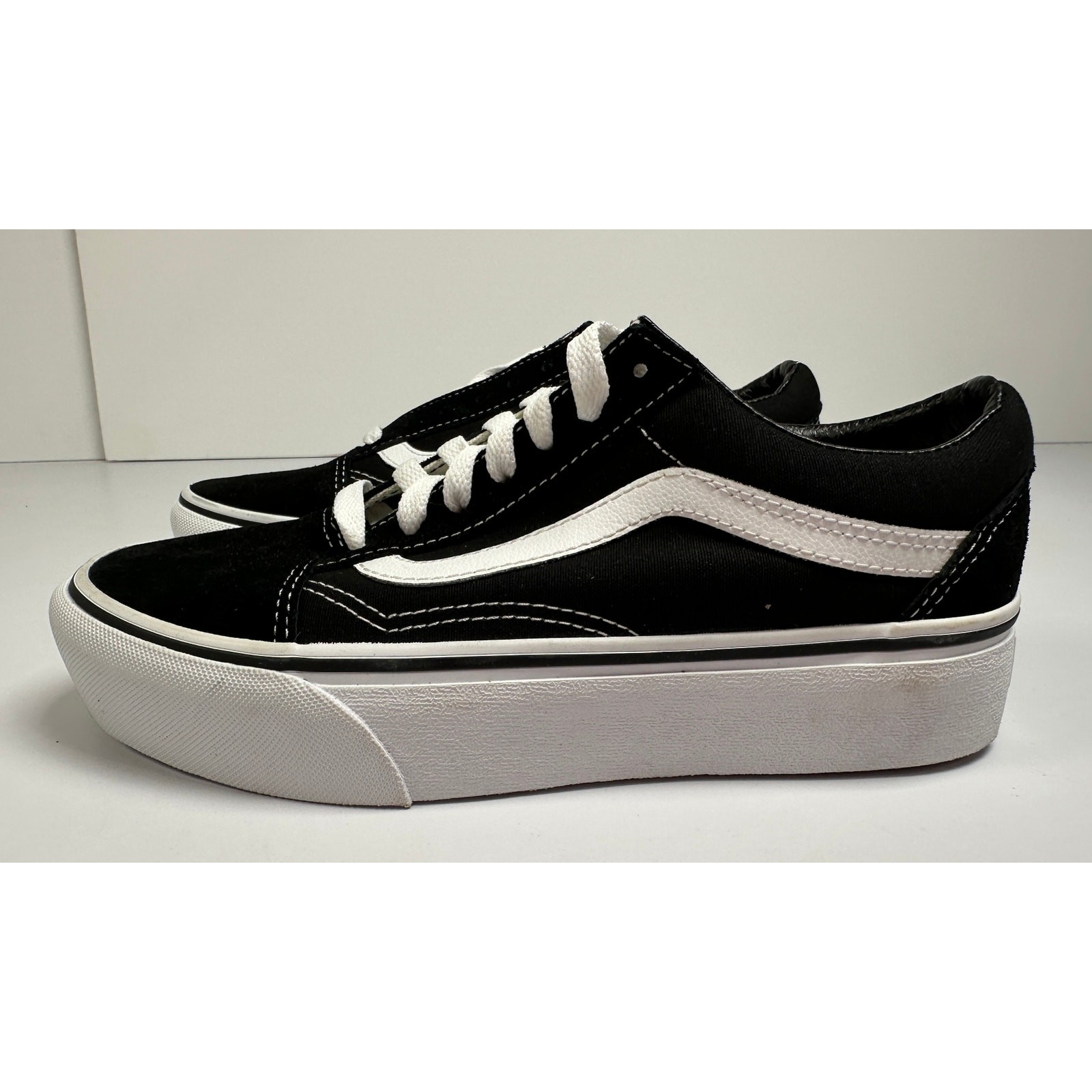 VANS UNISEX SHOES OLD SKOOL PLATFOR SNEAKER BLACK/WHITE SIZE M5 W6.5 NIB #024S