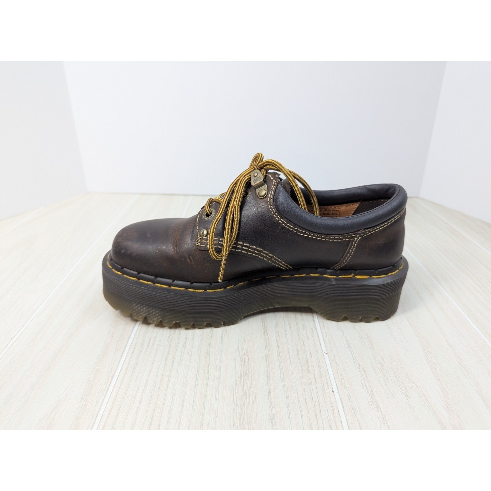 Pair w/ EATEN LEFT SHOE Dr. Martens Quad Arc Women 9 Brown Crazy Horse Platform