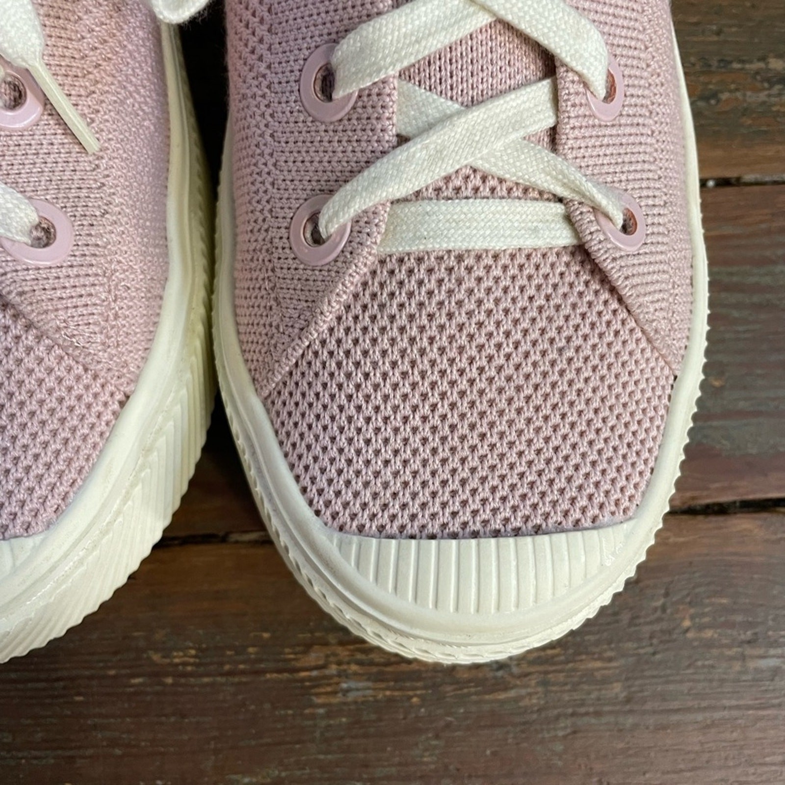 Cariuma IBI Low Knit Sneakers in Rose Eco Sustainable Comfort M~8 W~9.5 🧡🎀