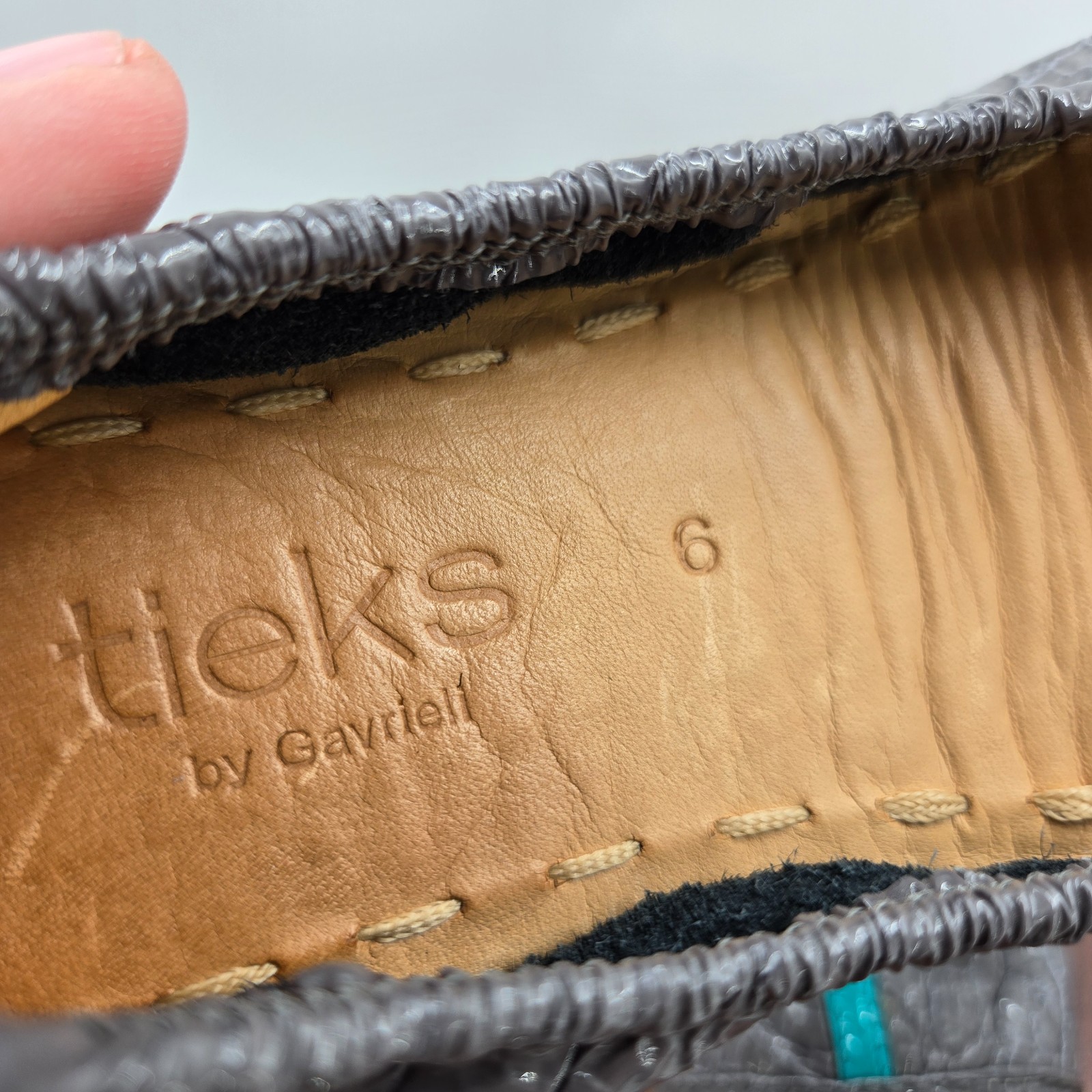Tieks Ballet Flat Shoes Womens 6 Slate Grey Croc Patent Leather Loafers Foldable