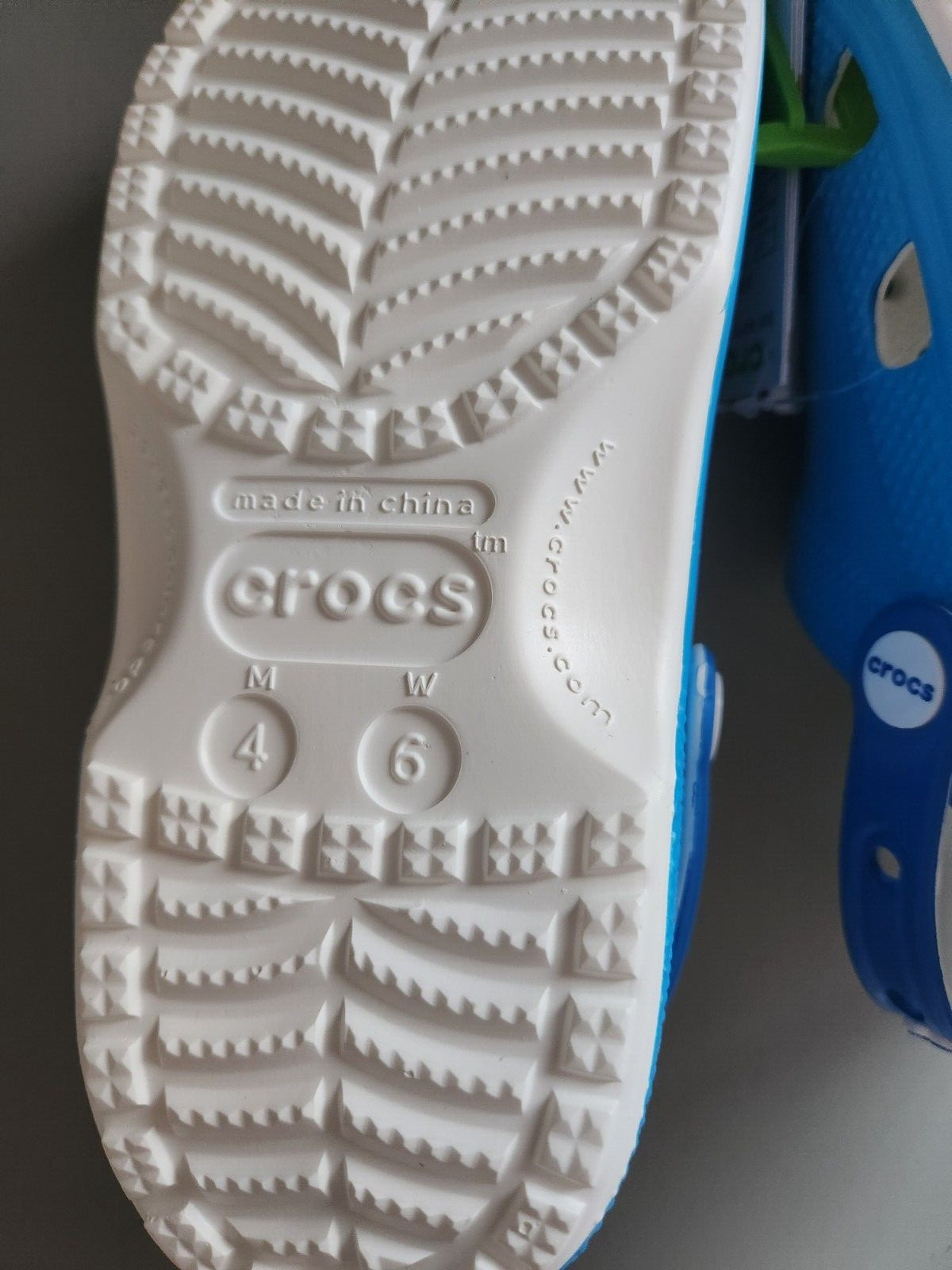 NEW Crocs x General Mills HALLOWEEN Boo Berry Classic Clog Size M4/W6 Monster