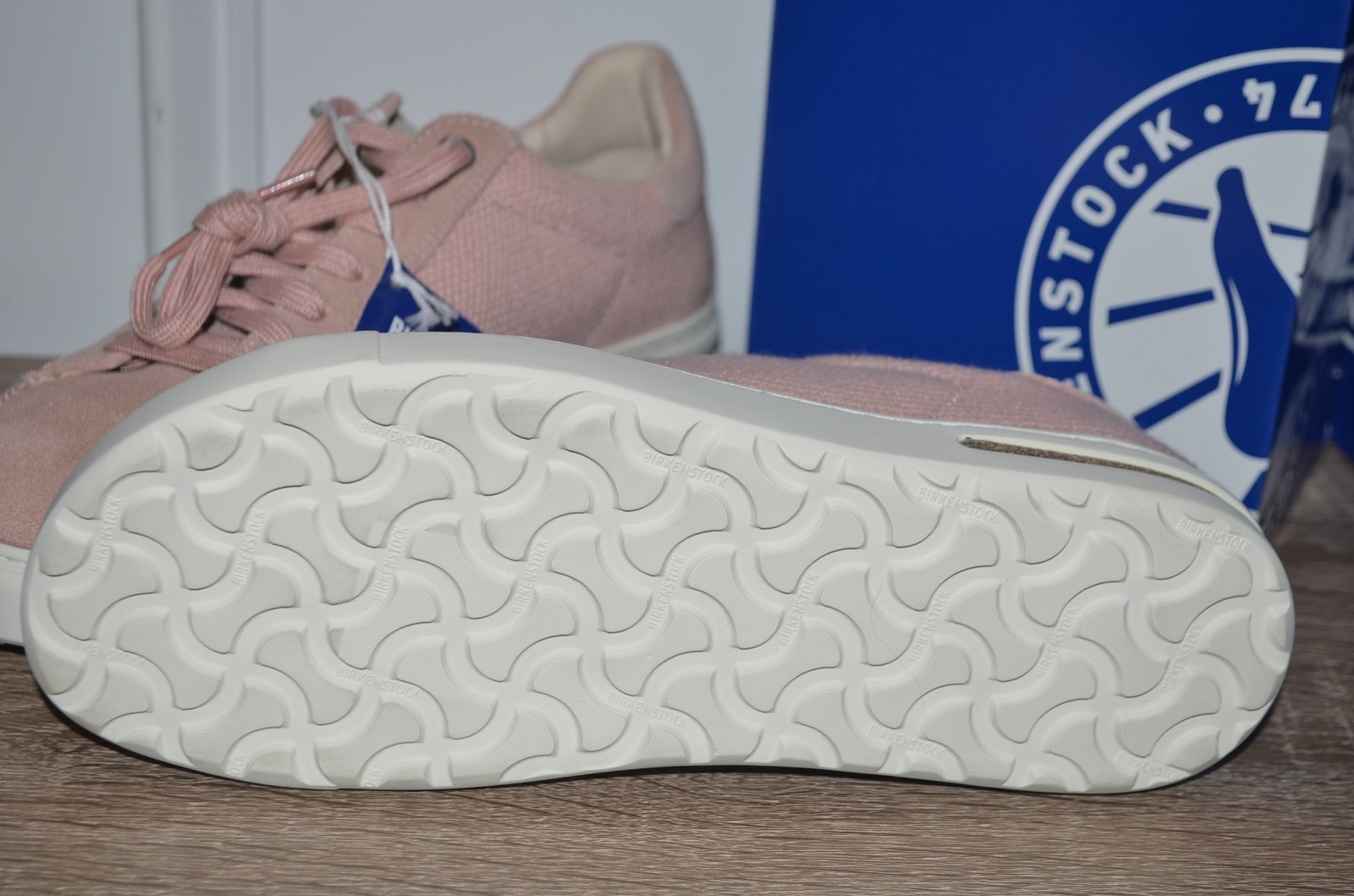 Birkenstock Bend Low Top Lace Up Sneaker Soft Pink Suede Womens EU 39 US 8- 8.5