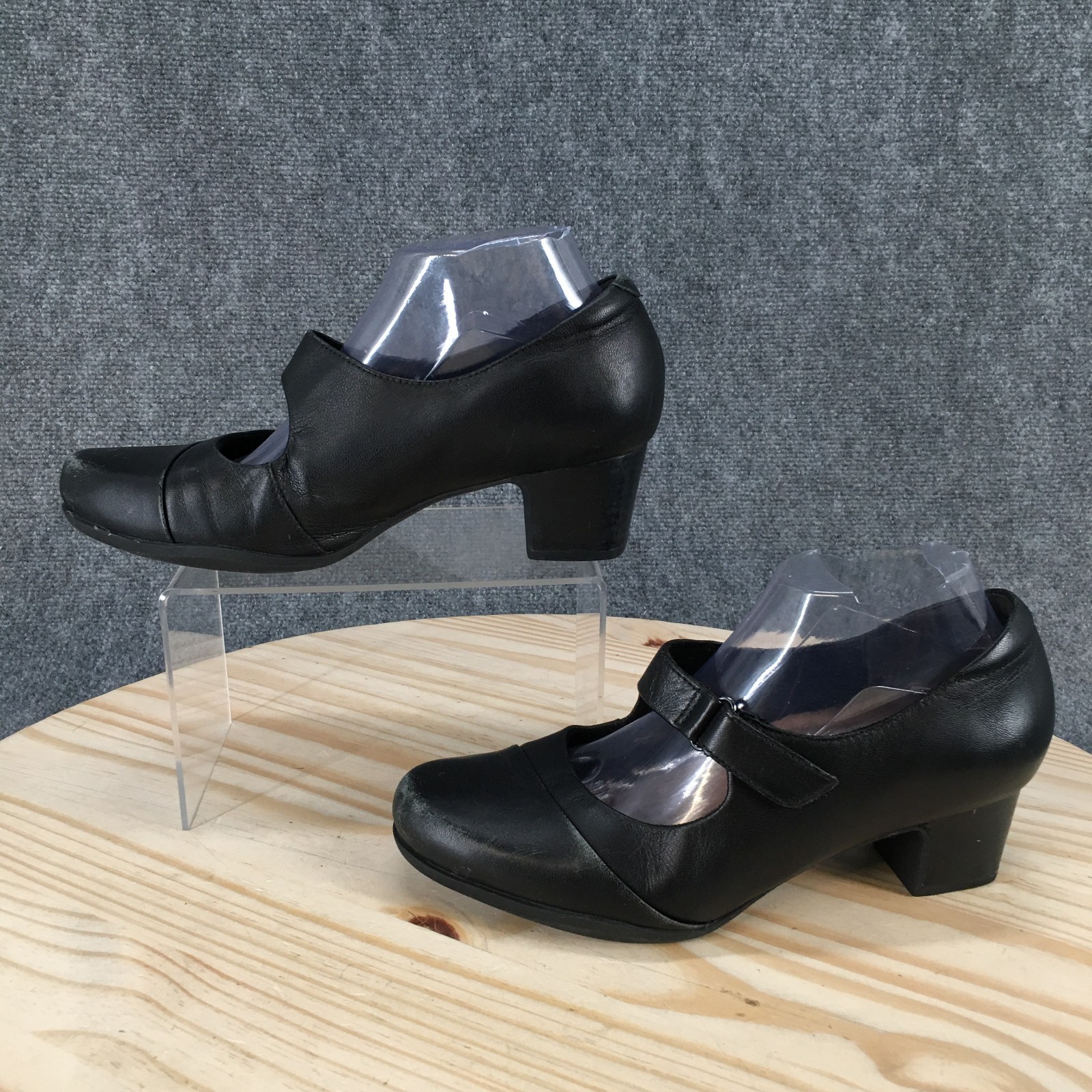 Unstructured By Clarks Shoes Womens 8.5 Wide Mary Jane Black Almond Toe Block