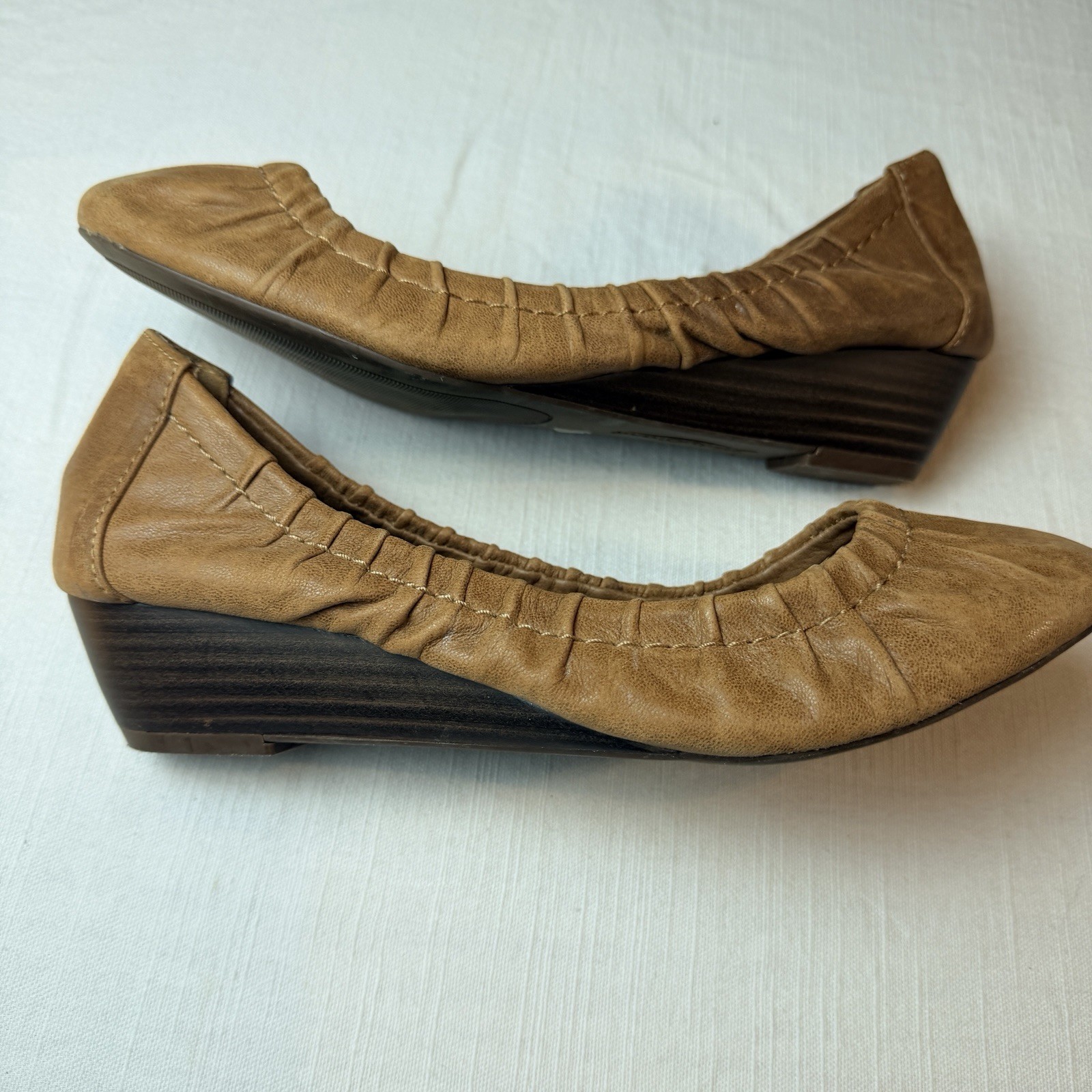 Lucky Brand Shoes Womens 8.5 M Camel Tan Leather Wedge Ballet Flats Bohemian