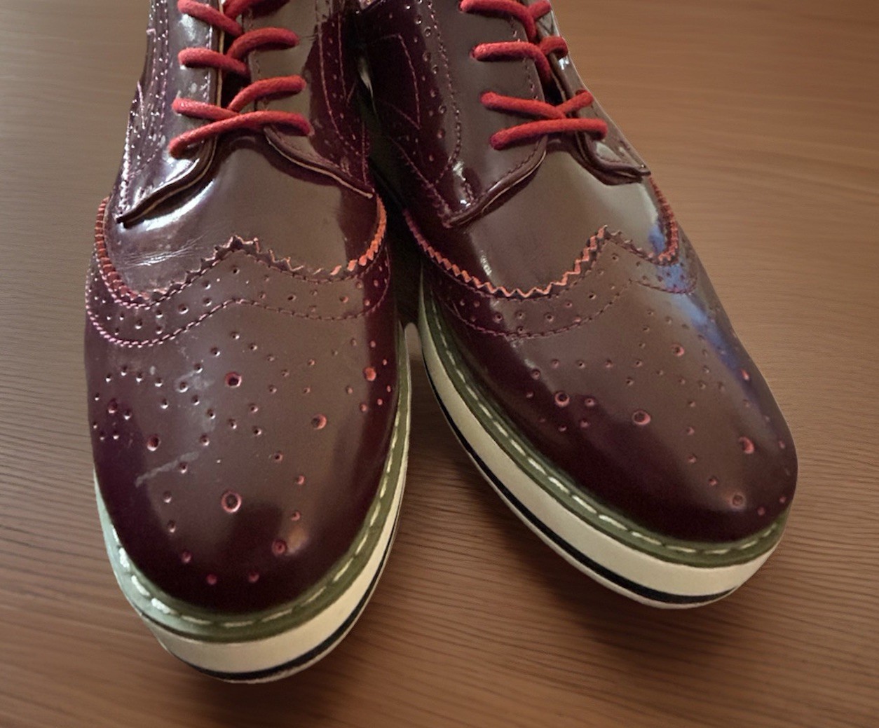 Dadawen Plum Platform Oxford Women’s Size 41 Red Laces