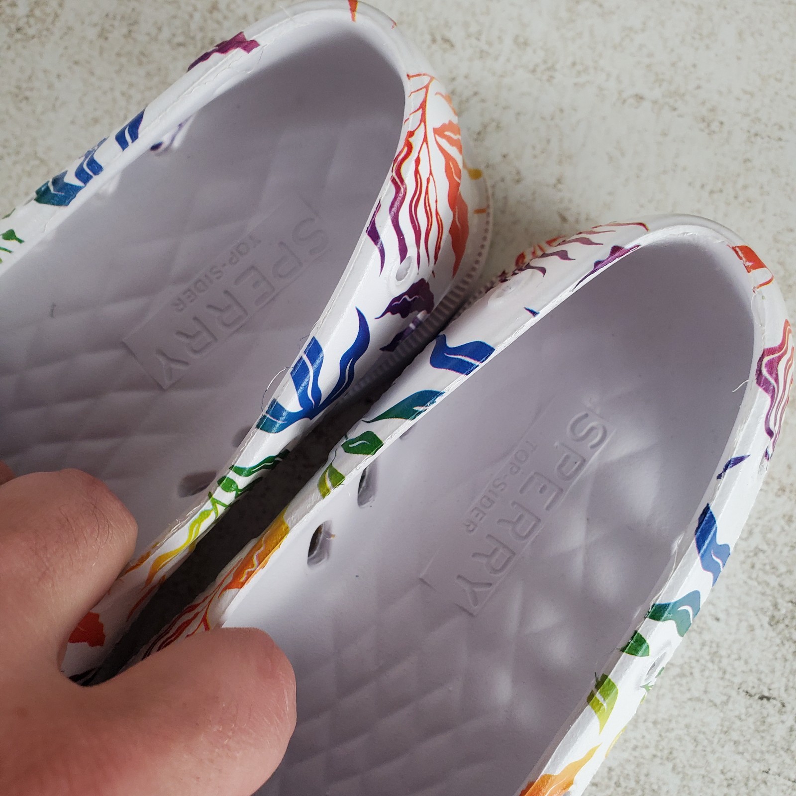 Sperry Authentic Original Float Pride Boat Shoes Womens Sz 5 M Multi Slip On