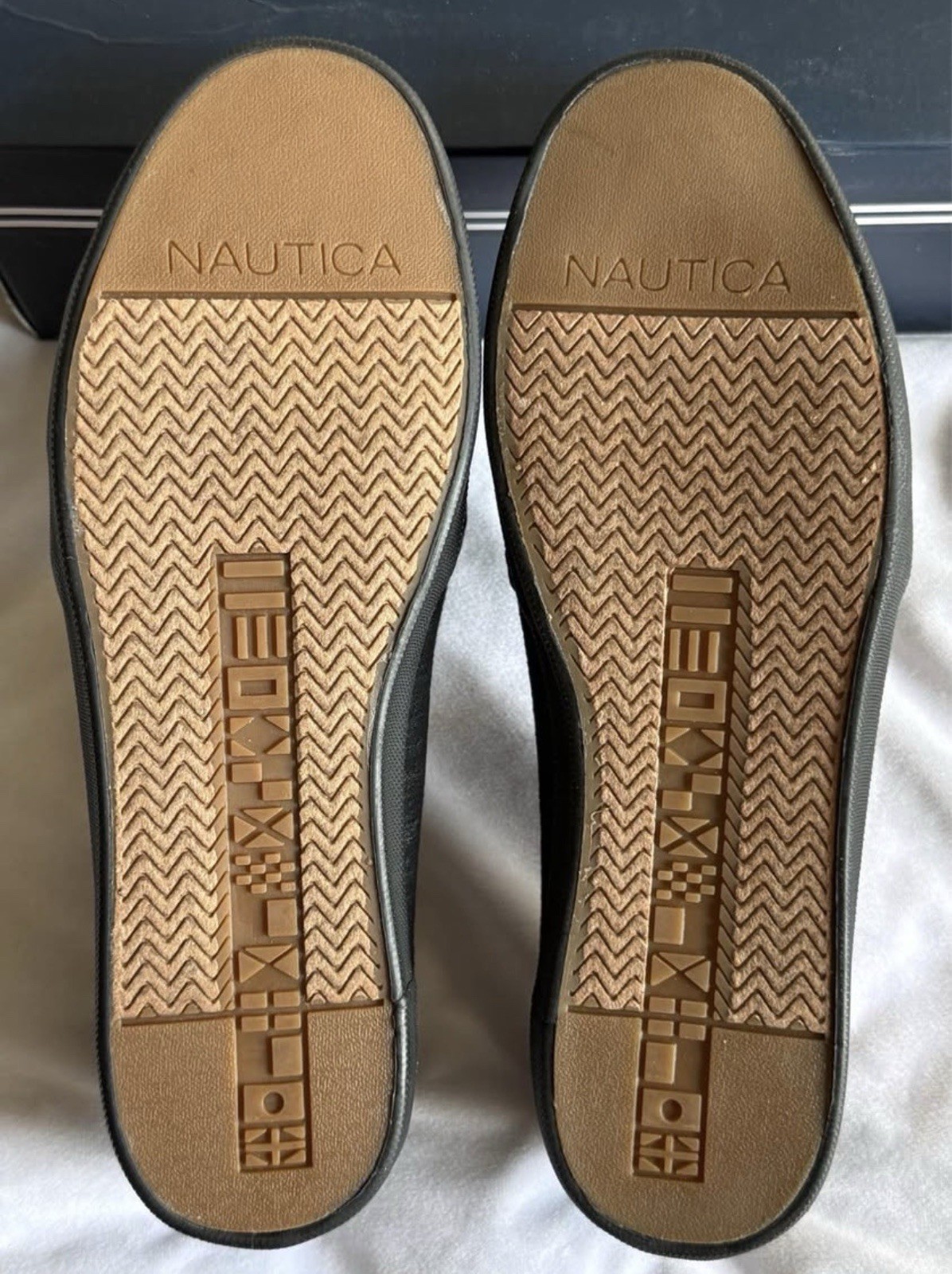 NIB Women’s Nautica Shoes Sunmast 2 Size 9 Black Heathered