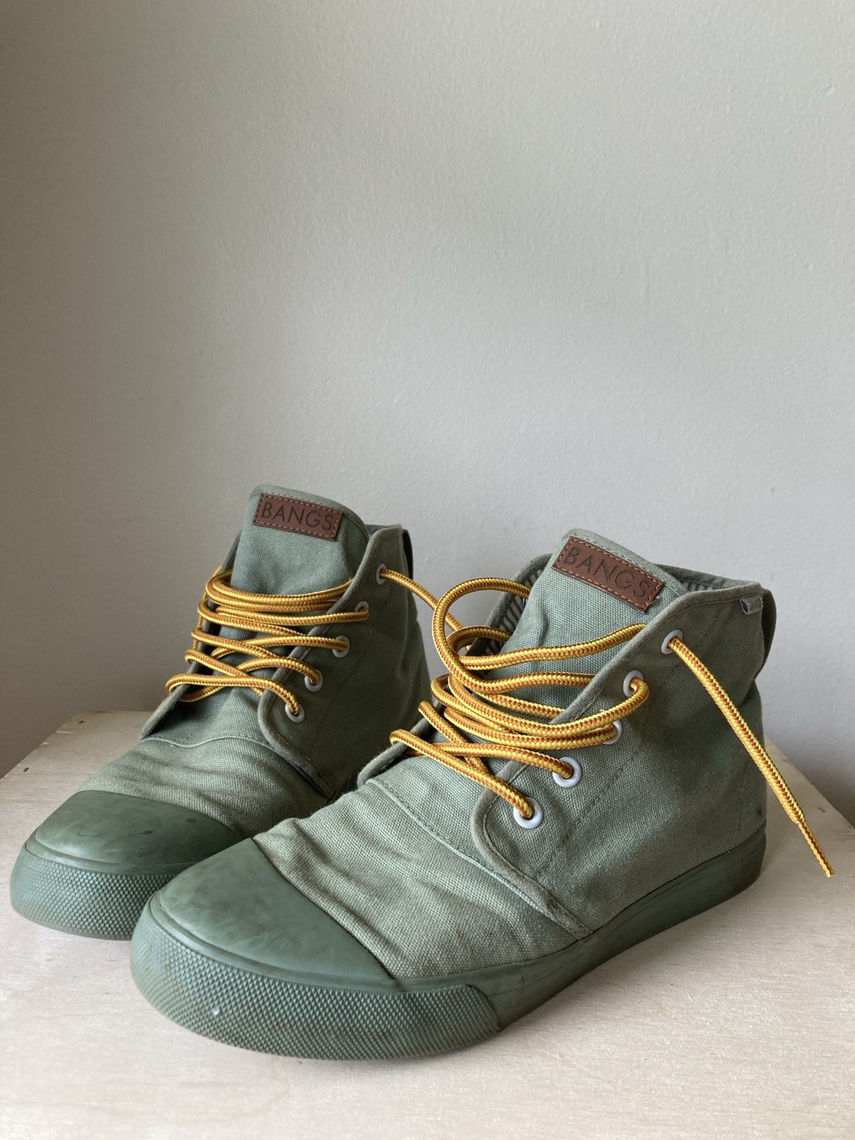 Bangs Sage High Top Sneakers With Yellow Laces Size 8.5 W and 7 M