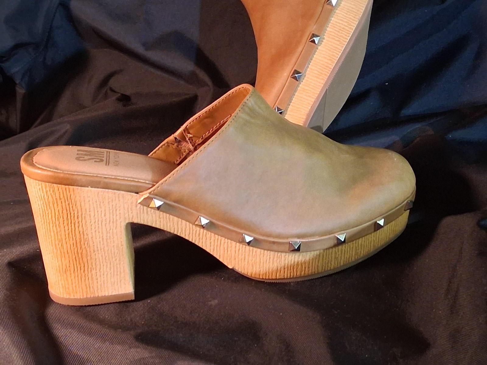 9.5 Steve Madden Brooklyn Mule Clog Women’s