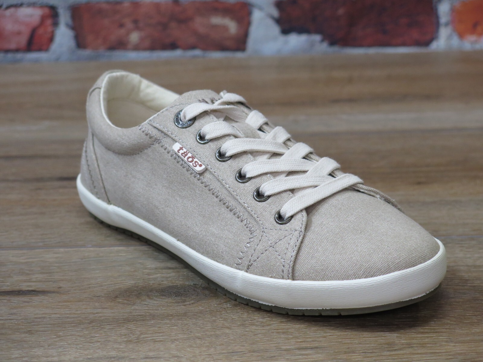 Women’s Taos Star Casual Sneaker Oat Wash Canvas *12844-OAT SZ 7.5M & 8W