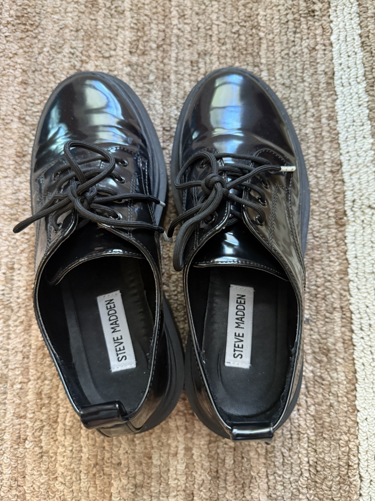 Steve Madden Oxford Black Faux Patent Leather Lug Sole Size 8M