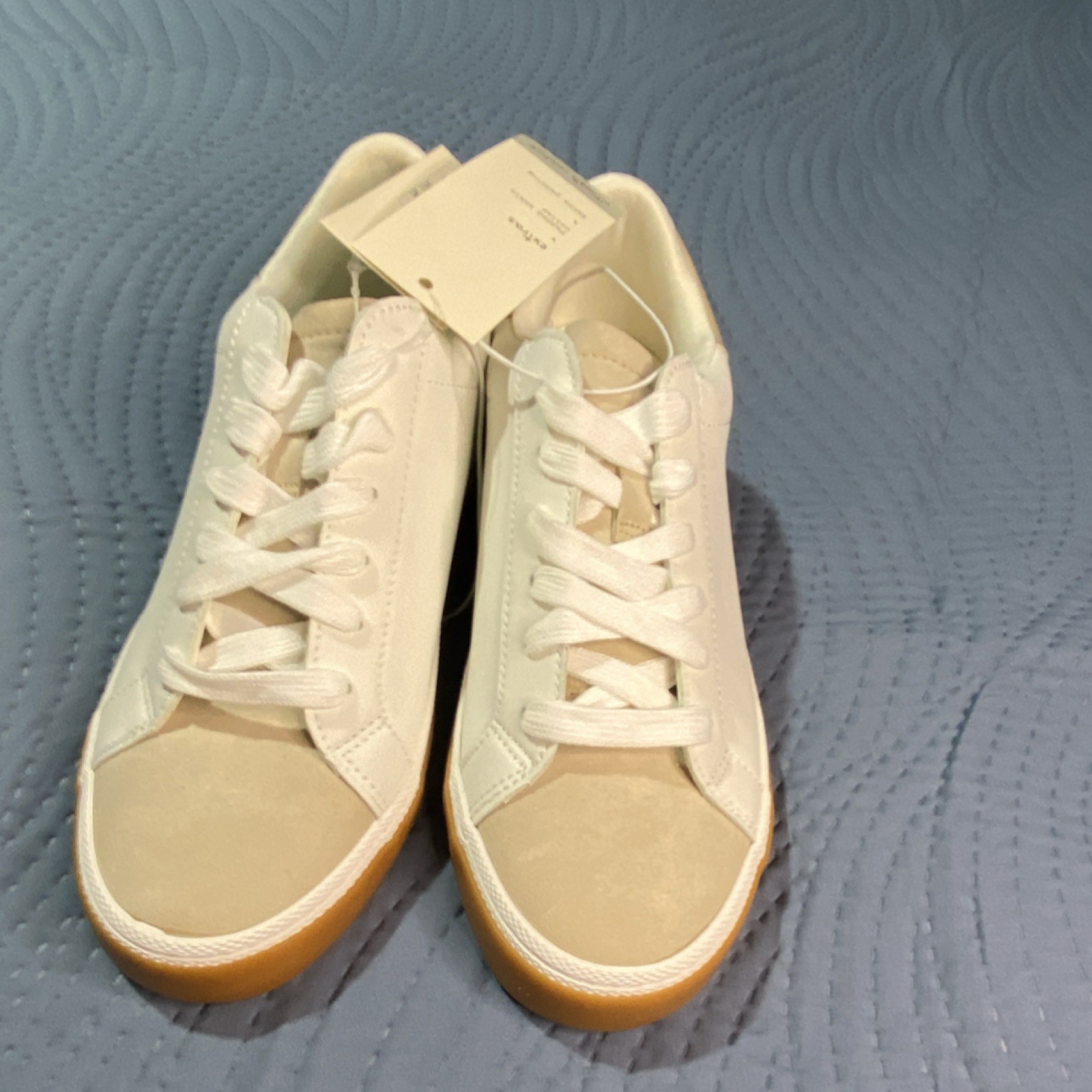 A New Day Women’s Comfort Sneakers White Beige Synthetic Lace Up Size 8