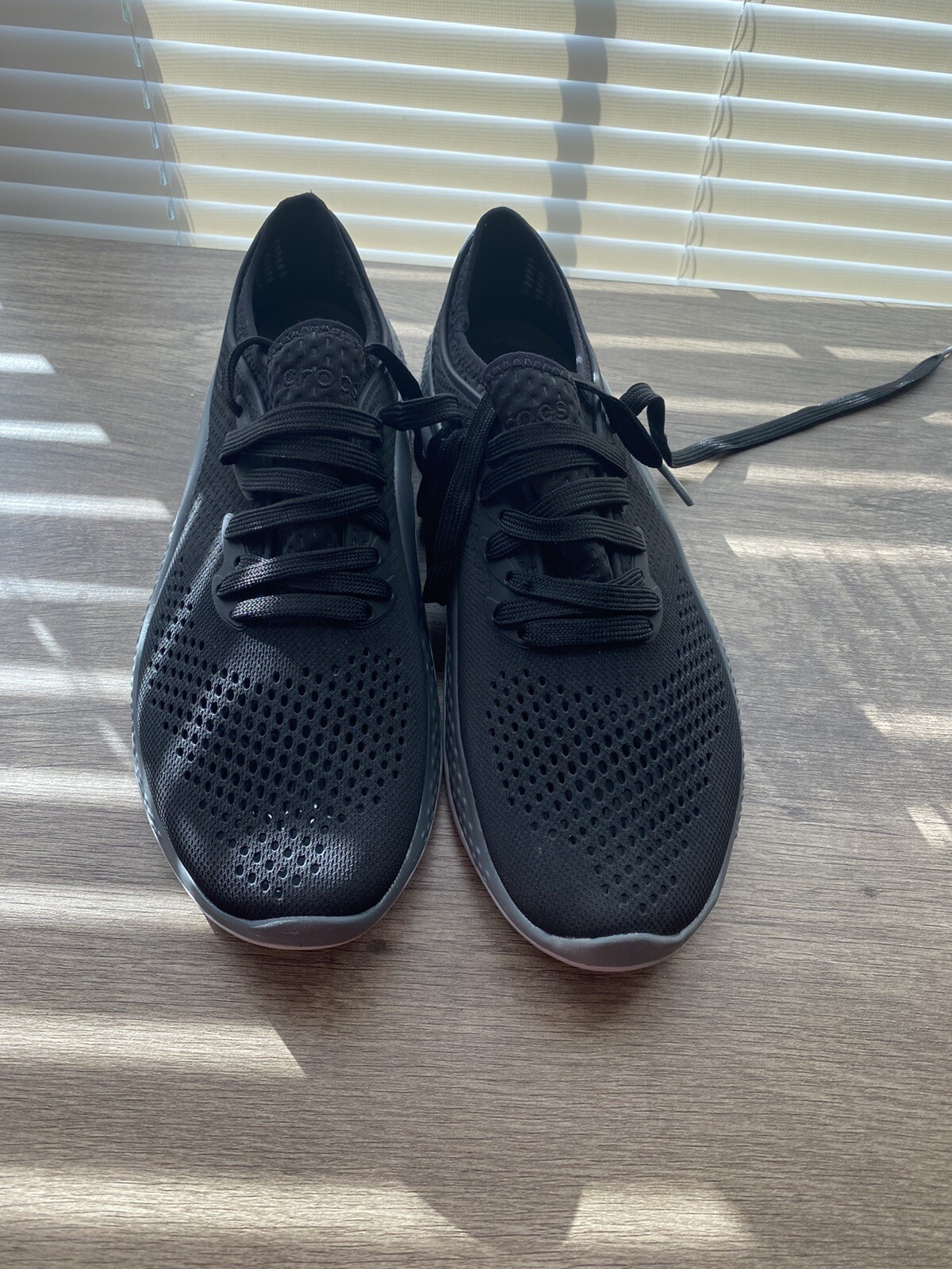 Crocs Womens Literide 360 Pacer Sneakers Size 10Black Rubber Mesh Lace Up 206705