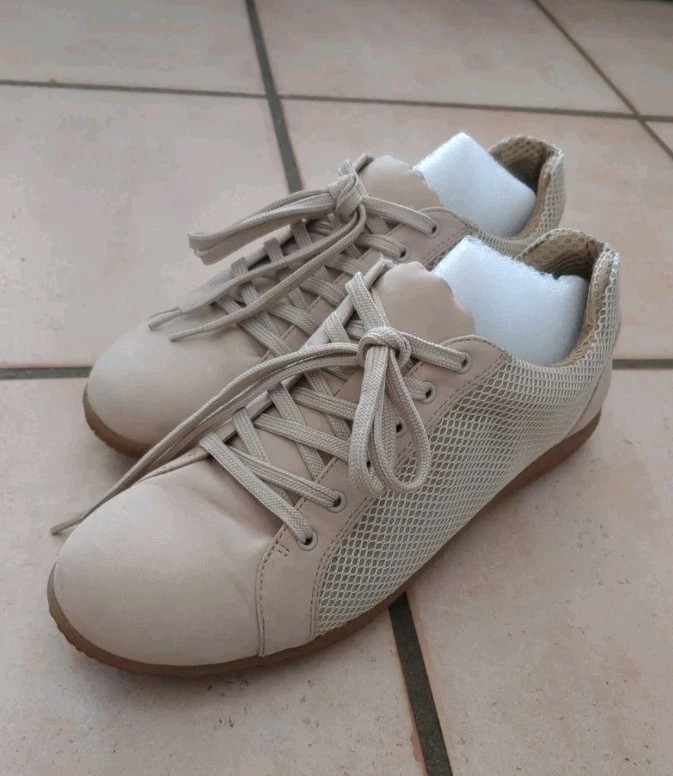 Softwalk Women’s Shoe 10.5 M Hickory Lace Up Oxford Comfort Beige Nubuck