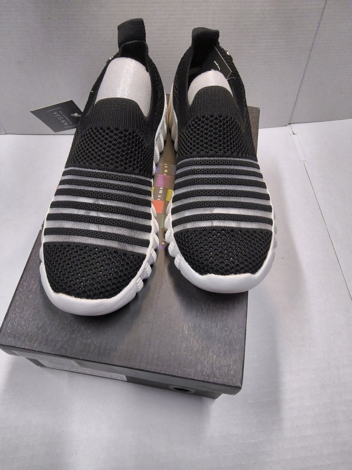 Bernie Mev Womens Wylie Sneakers Slip On Knit Mesh Stripes Black Size 36