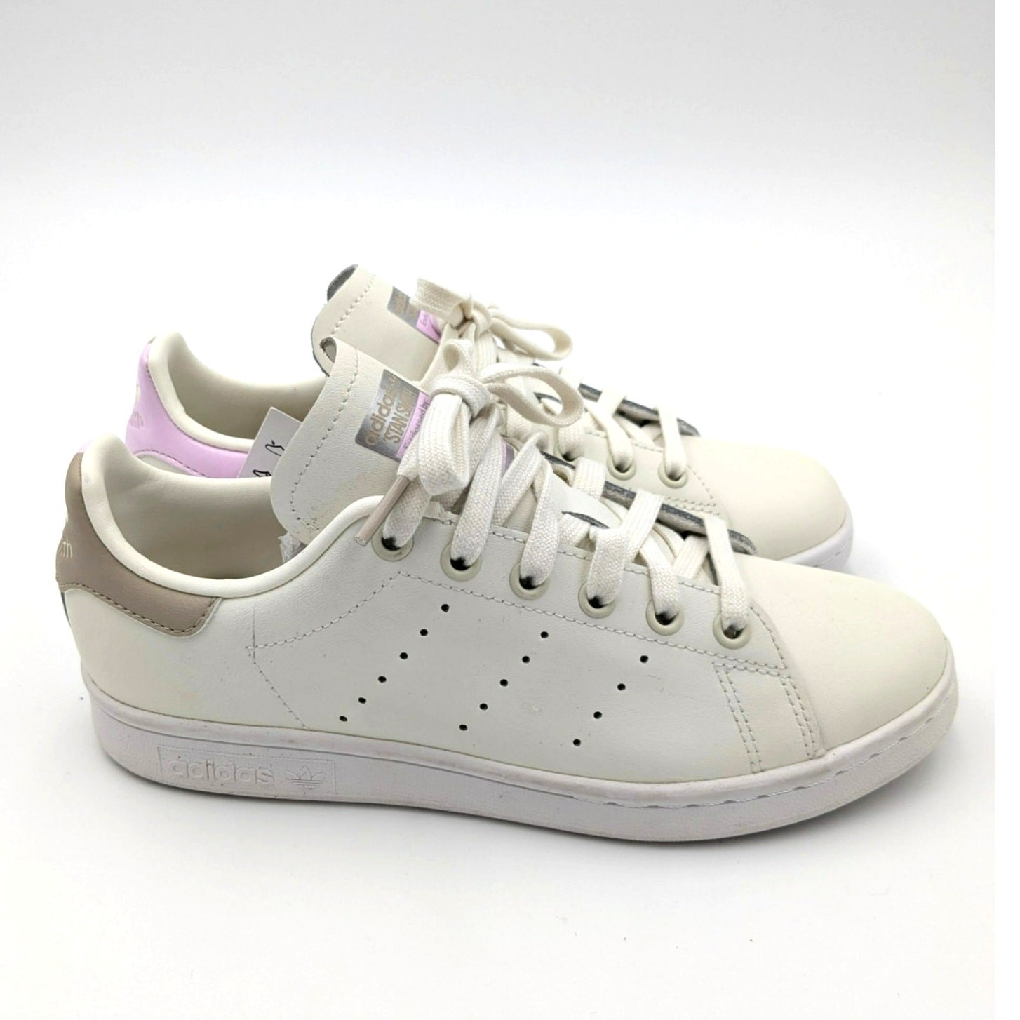 Adidas Stan Smith sneakers women’s casual shoes Off White size US6 EU37 1/3