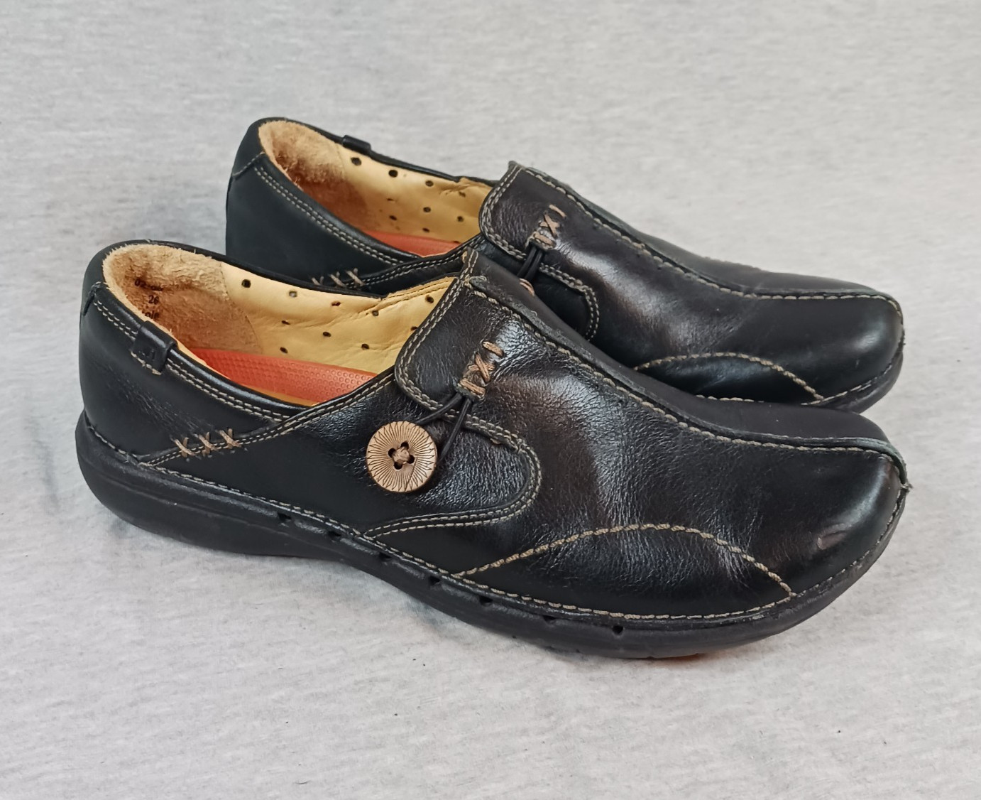 Women’s Size 7 N Clarks Unstructured Unloop Slip On Shoes Black Leather Pebble