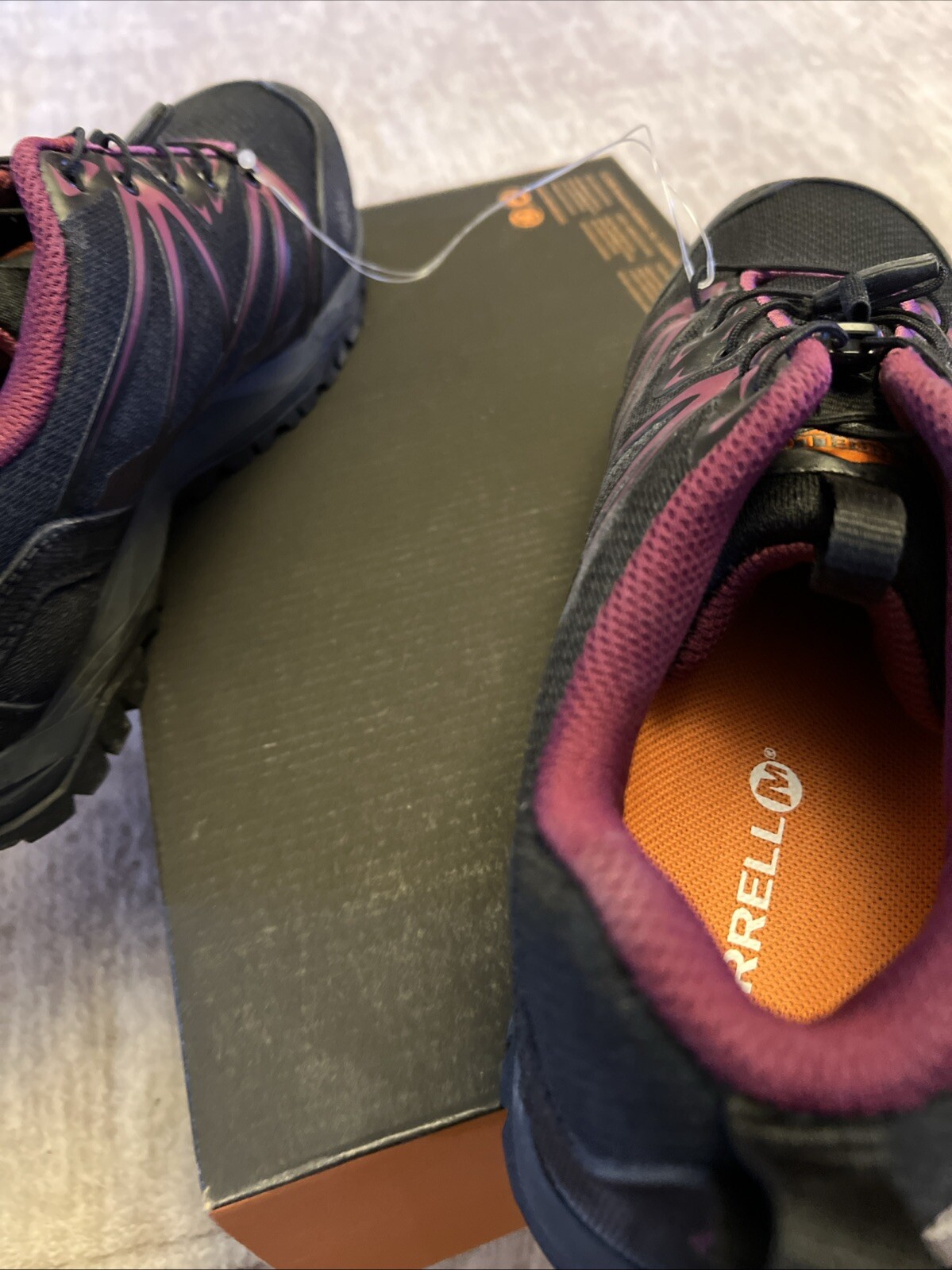 New Merrell Women’s J15822 Fullbench Composite Toe Safety Work Shoes Size 9 NIB