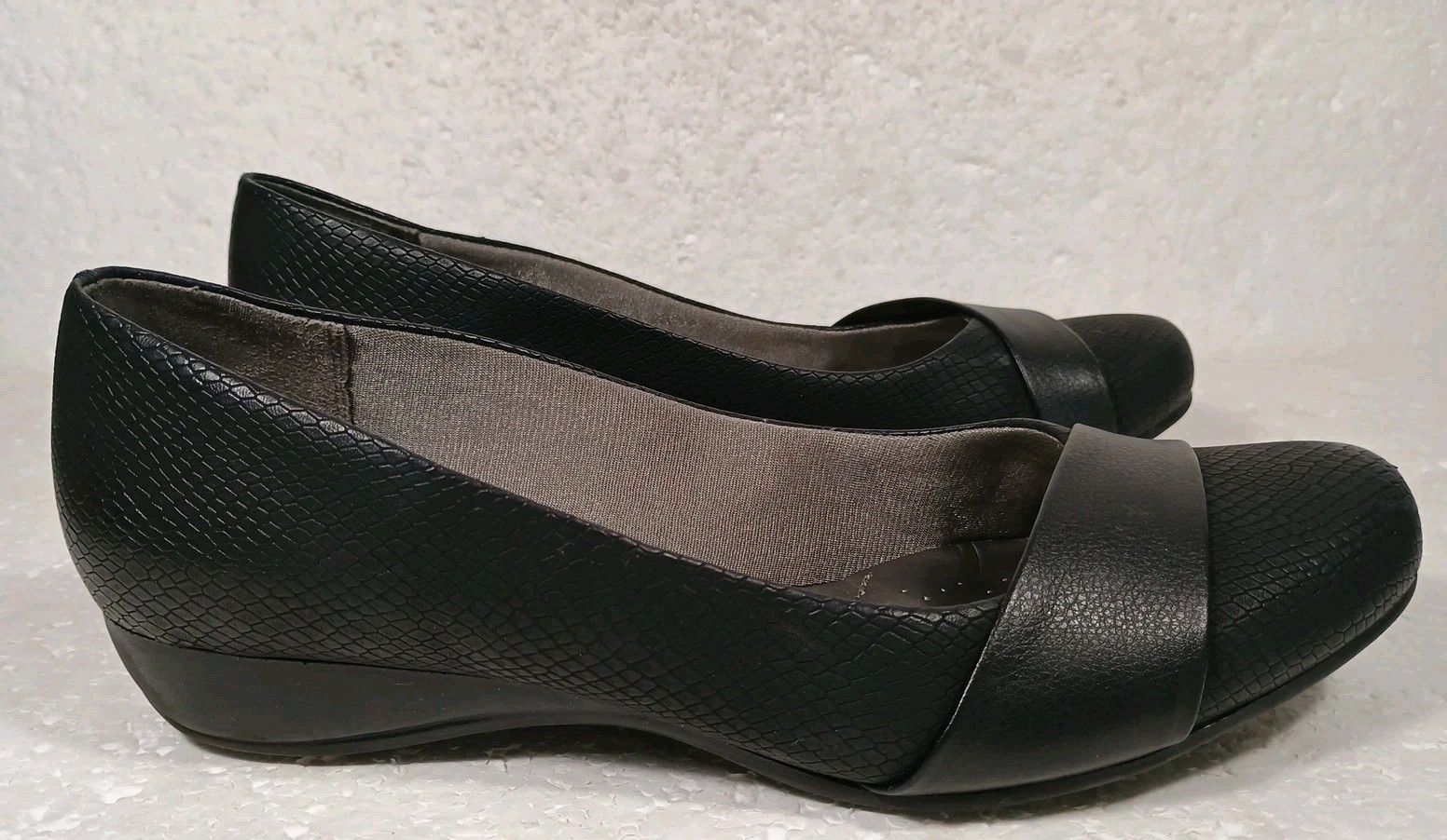 Life Stride Soft System Women’s Flat Dylan Black 10 Medium Width