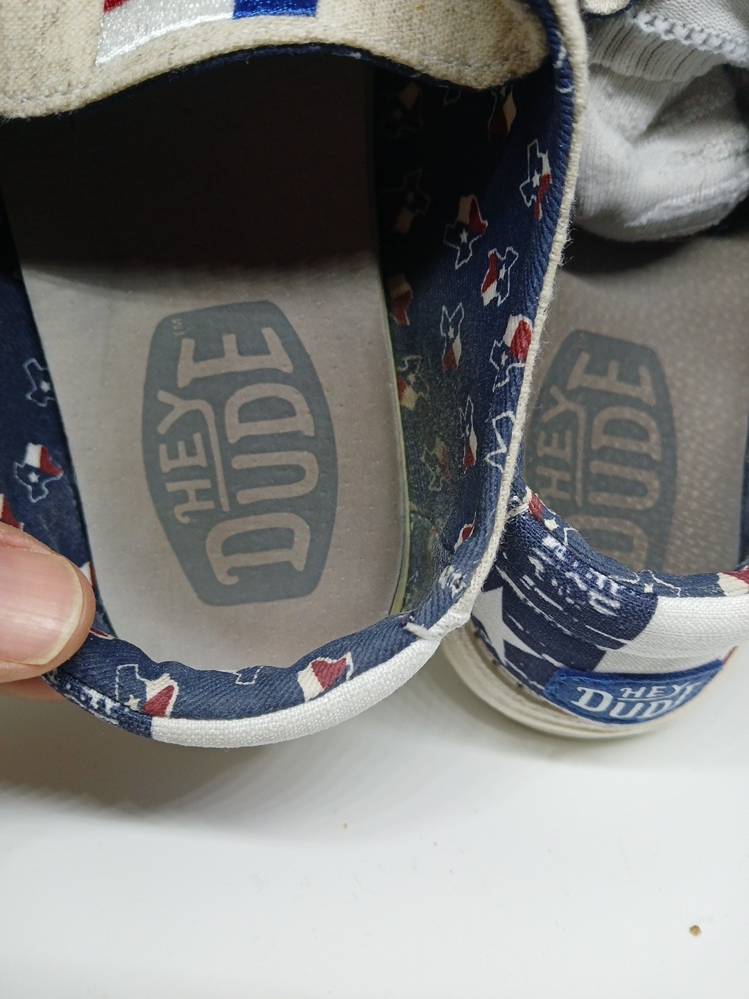 Hey Dude Wendy Texas Flag Texan Lone Star Size 8 Women’s Slip-On Off-White Shoes