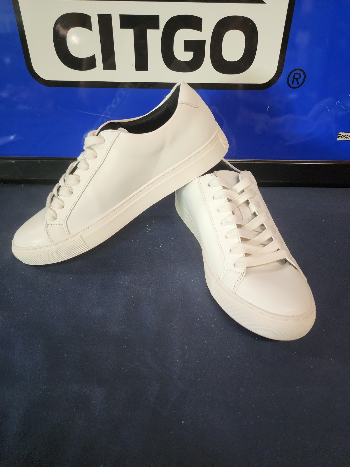 Womens Alfani White faux Leather low top Sneaker w memory foam insoles size 7.5