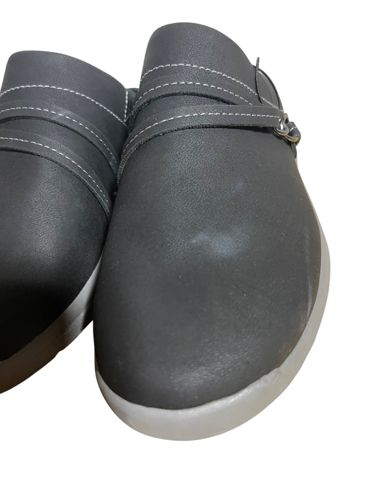 JSport by Jambu Gina Comfort Mules Womens Size 7 M Black Black Faux Leather Clog