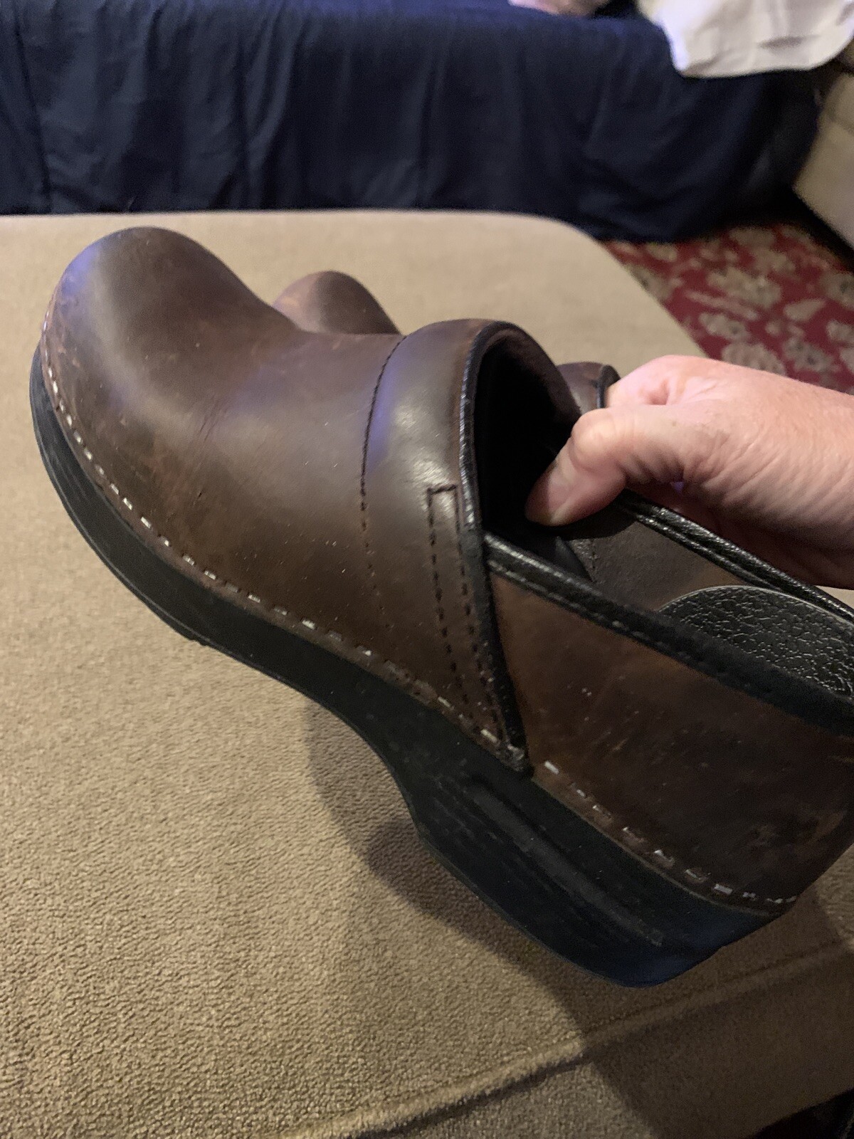 Women’s Size 39 (8.5-9) M Dansko Brown Slip On Professional Clogs (TD)