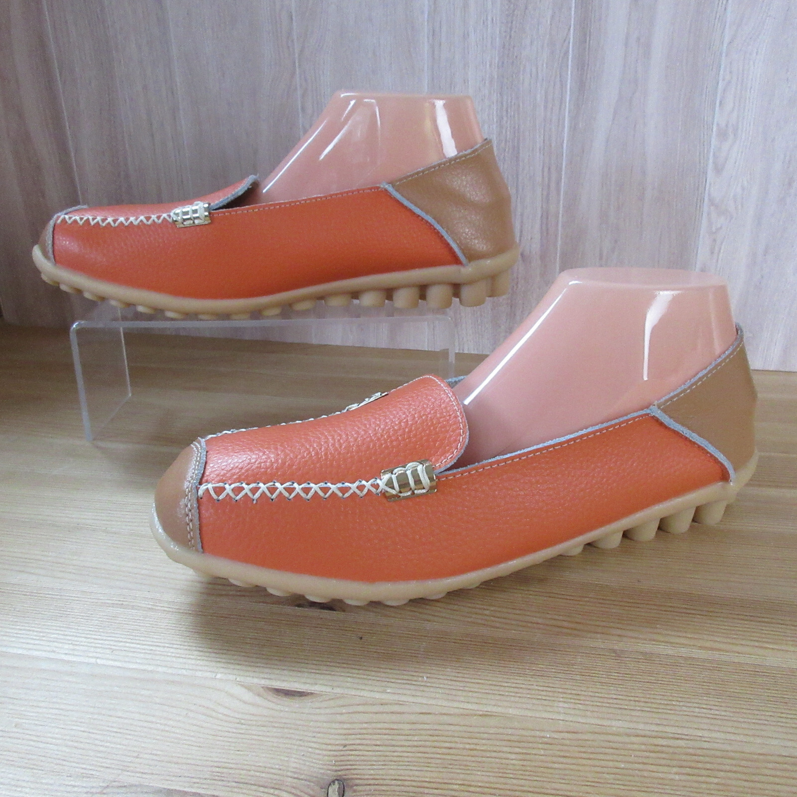 Venus Celia Womens size 9.5 M Pumpkin Orange Leather Moccasin Loafer Flats