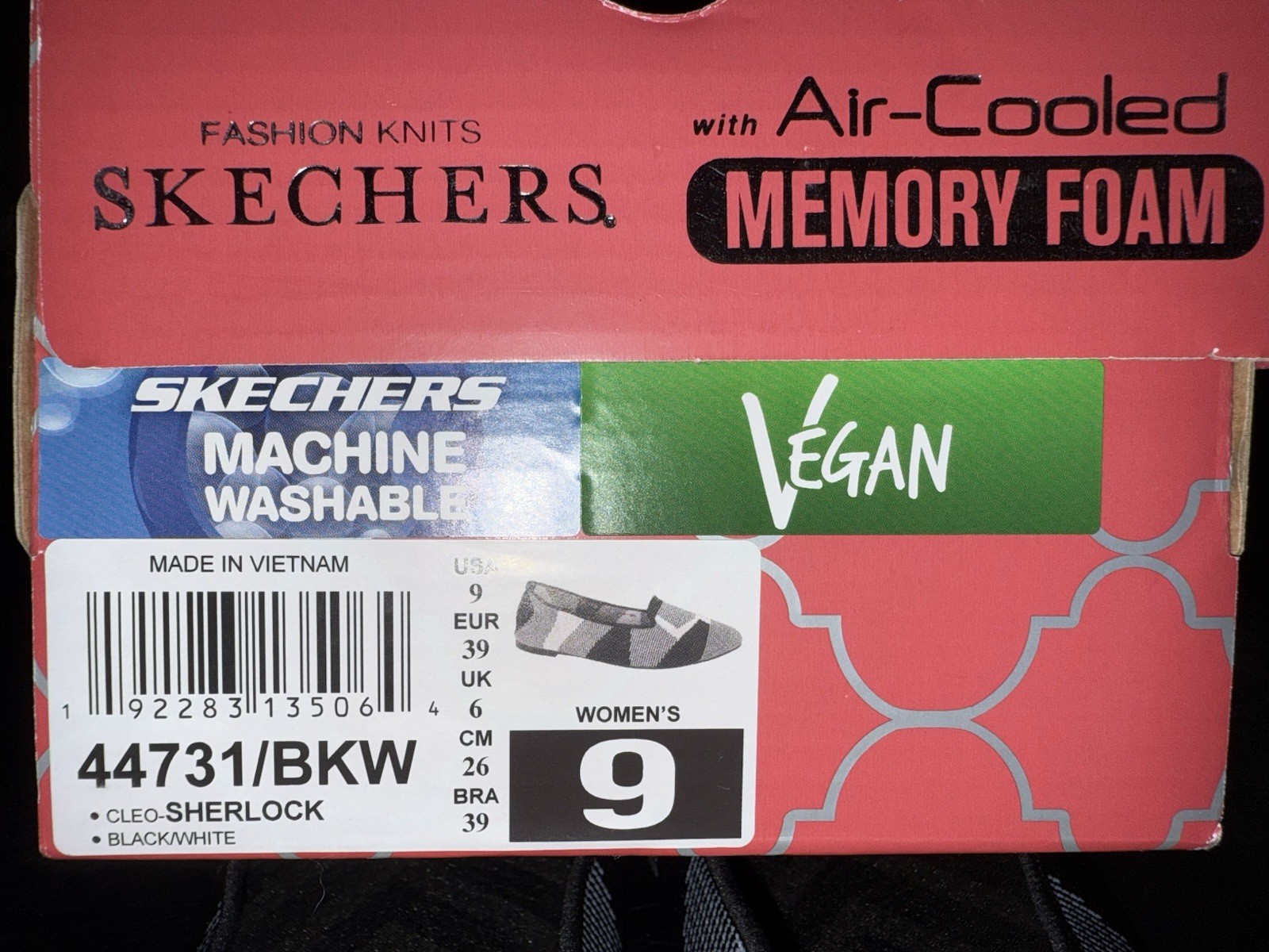 Fashion Knit Skechers With Air Cooled Memory Foam Slip On