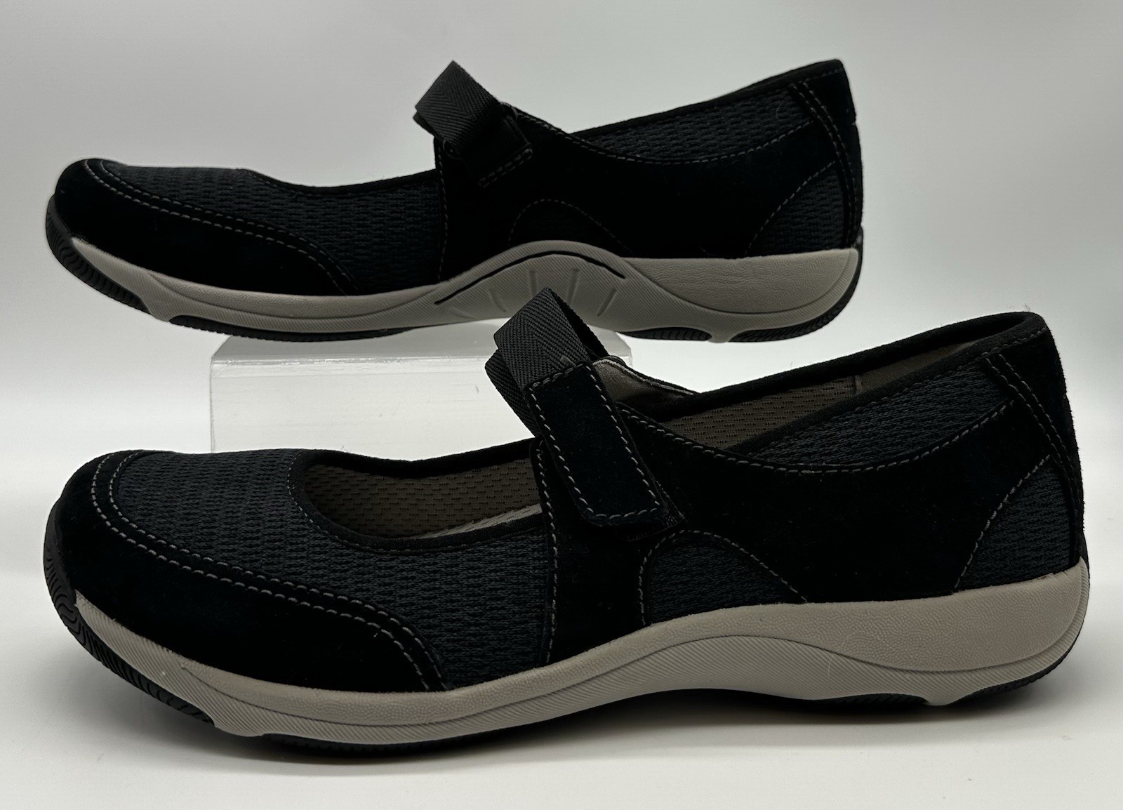 Dansko Hennie Mary Jane Size 40 Black Suede Textile Upper Hook Loop Size 9.5-10