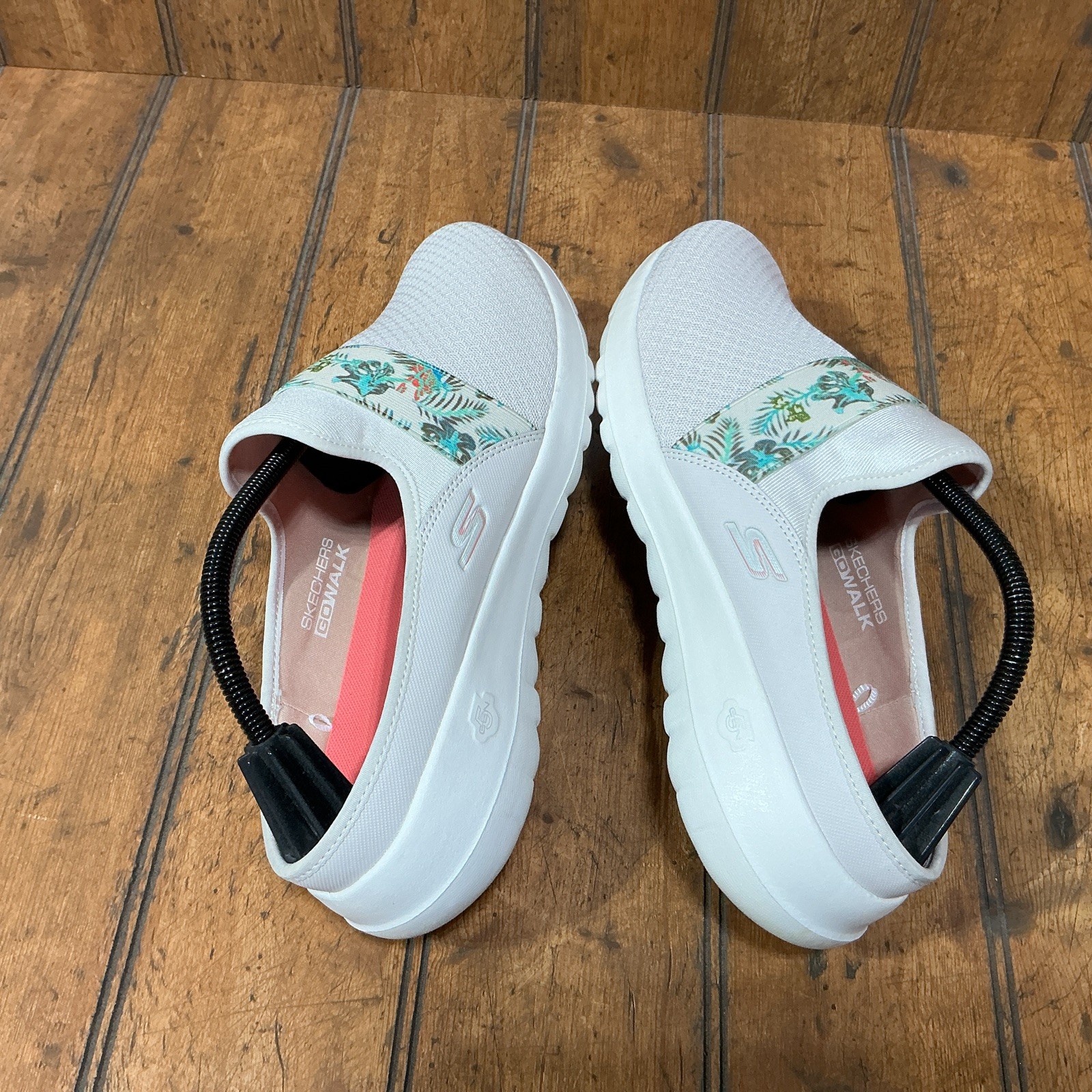 Skechers Go walk Womens Tropical Oasis White Mules Slip On Shoes 124713 Size 11