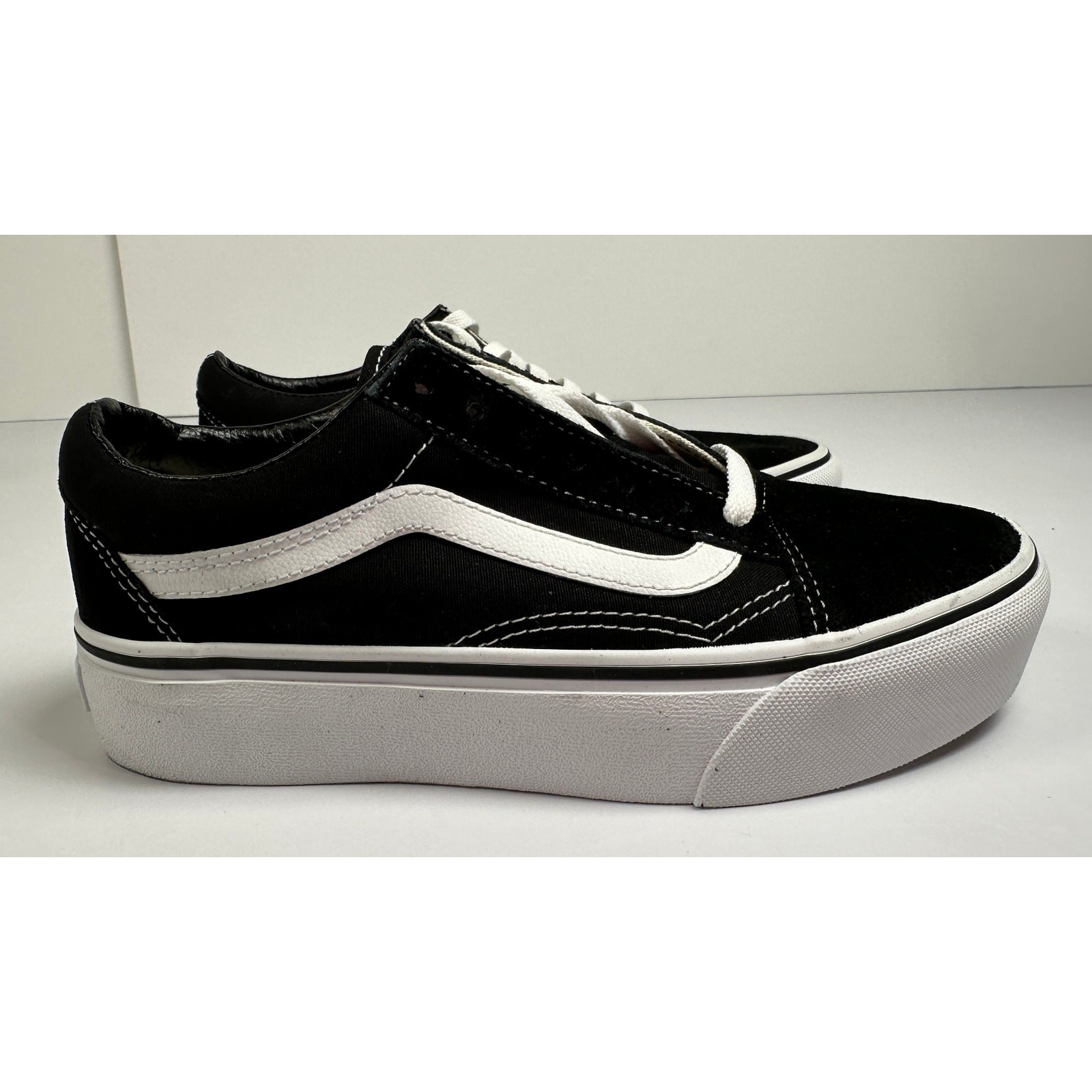 VANS UNISEX SHOES OLD SKOOL PLATFOR SNEAKER BLACK/WHITE SIZE M5 W6.5 NIB #024S